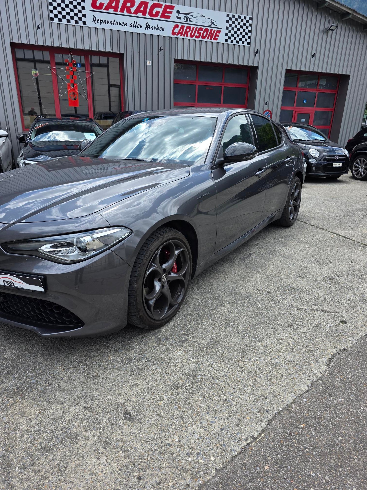 ALFA ROMEO Giulia 2.0 Veloce Q4 Automatic-image-1