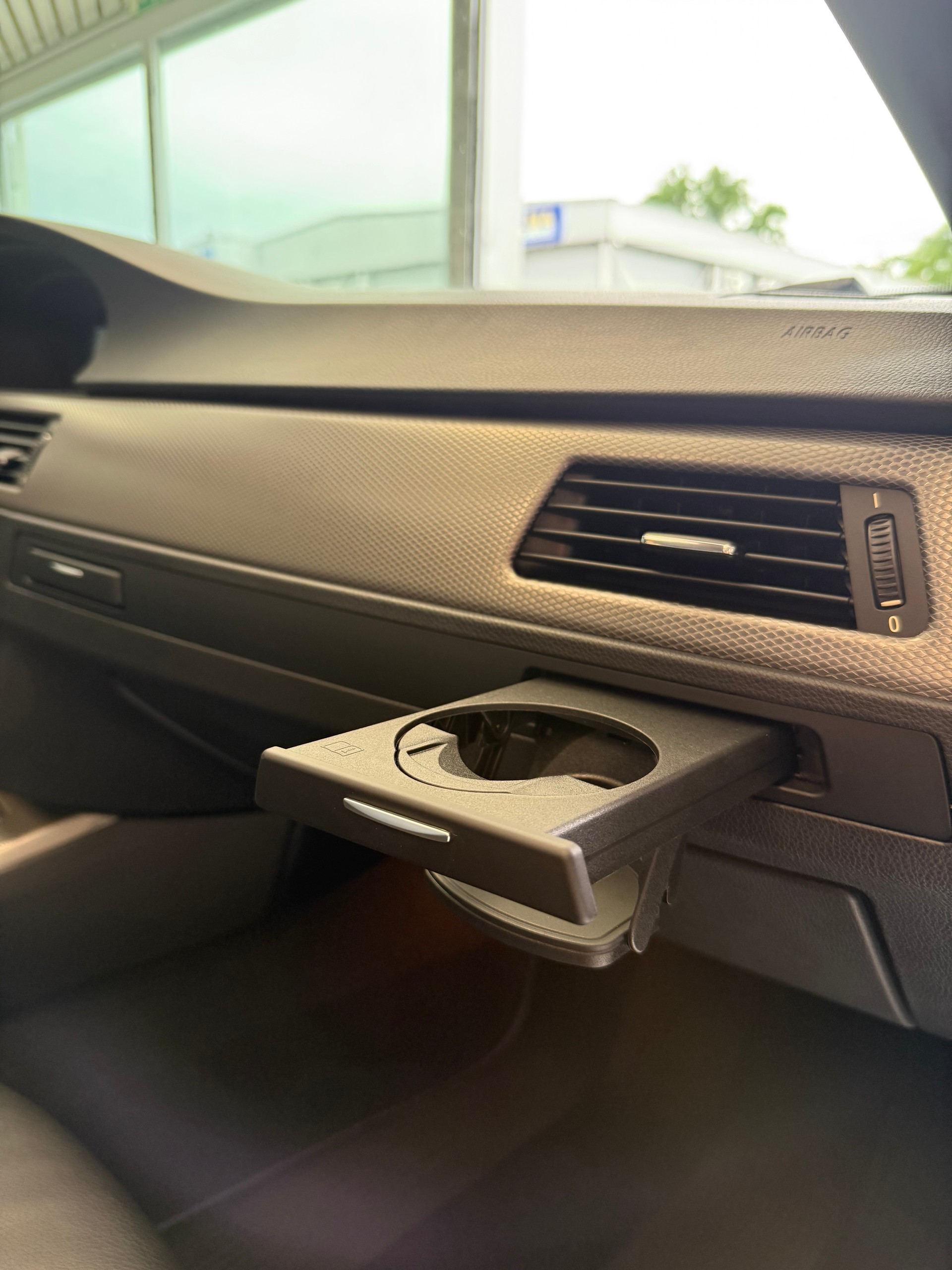 BMW 330i M Sport xDrive Coupé Steptronic-image-16