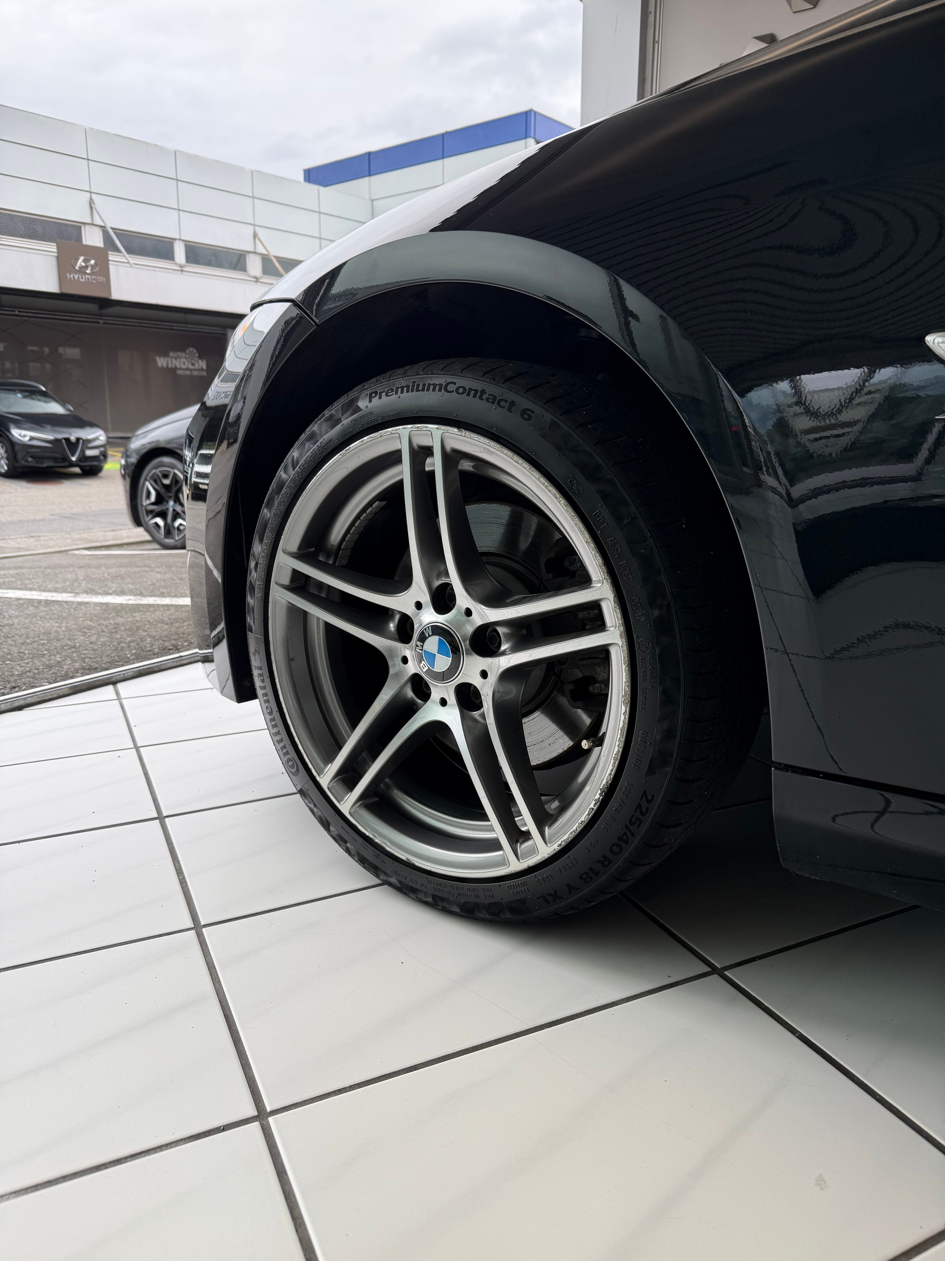 BMW 330i M Sport xDrive Coupé Steptronic-image-18