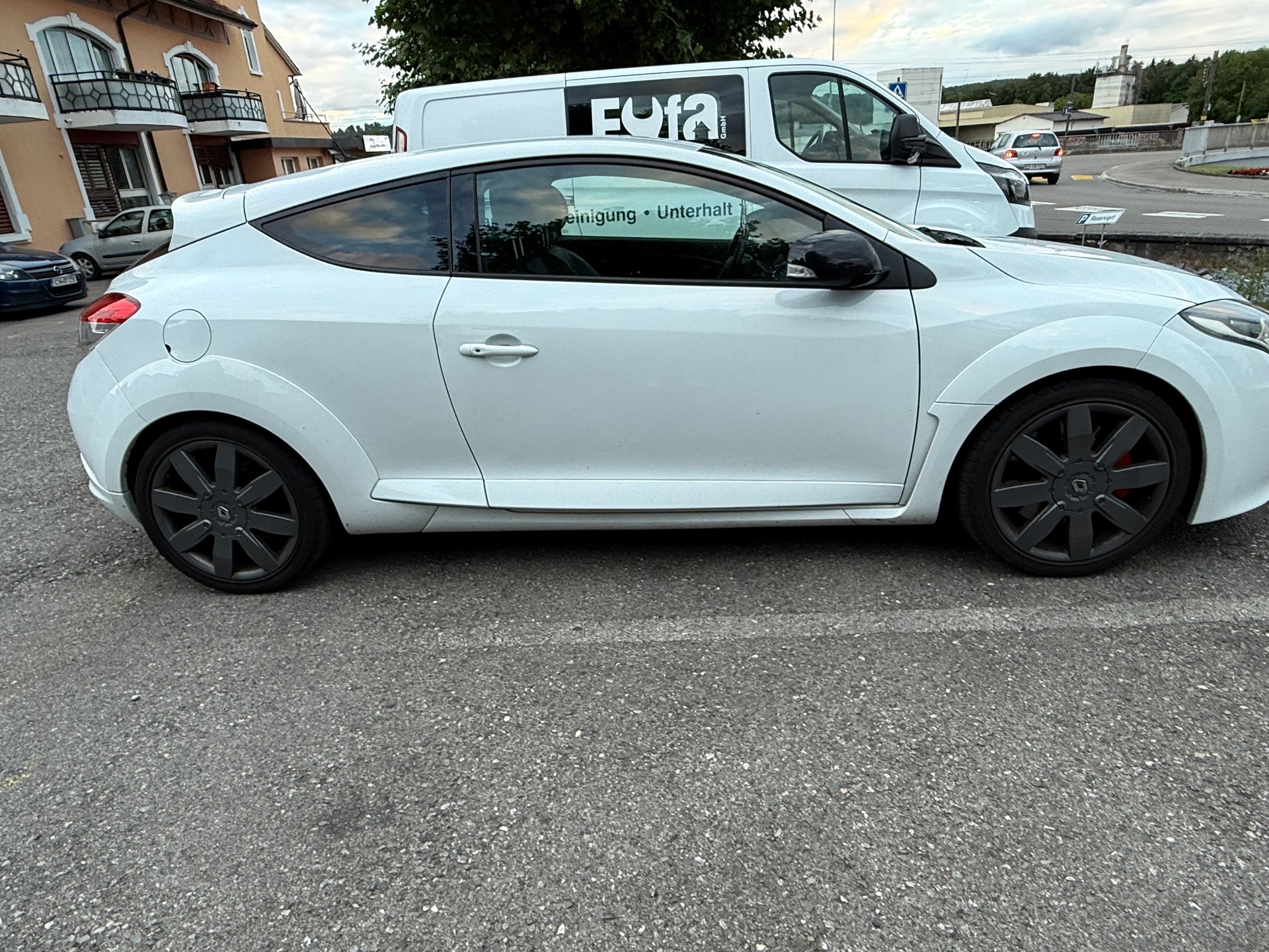 RENAULT 2.0 Turbo R.Sport S/S-image-2