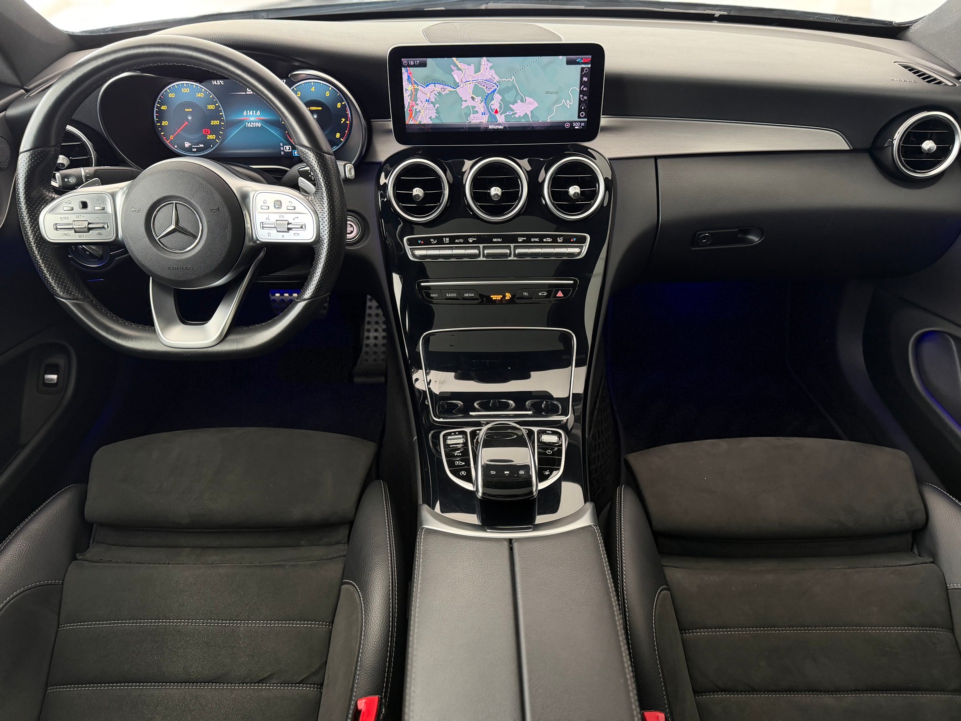 MERCEDES-BENZ C 200 Coupé 4Matic AMG Line 9G-Tronic **ab MFK & Service**-image-13