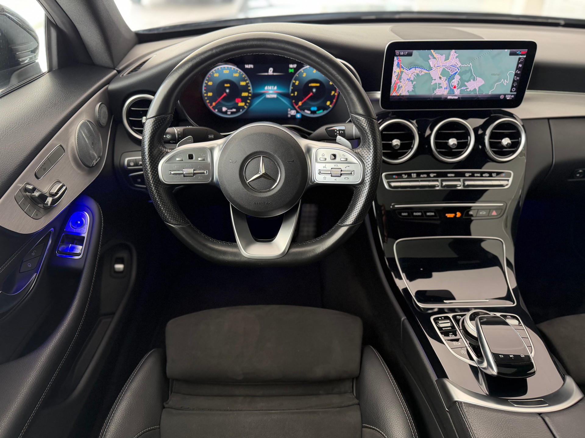MERCEDES-BENZ C 200 Coupé 4Matic AMG Line 9G-Tronic **ab MFK & Service**-image-14
