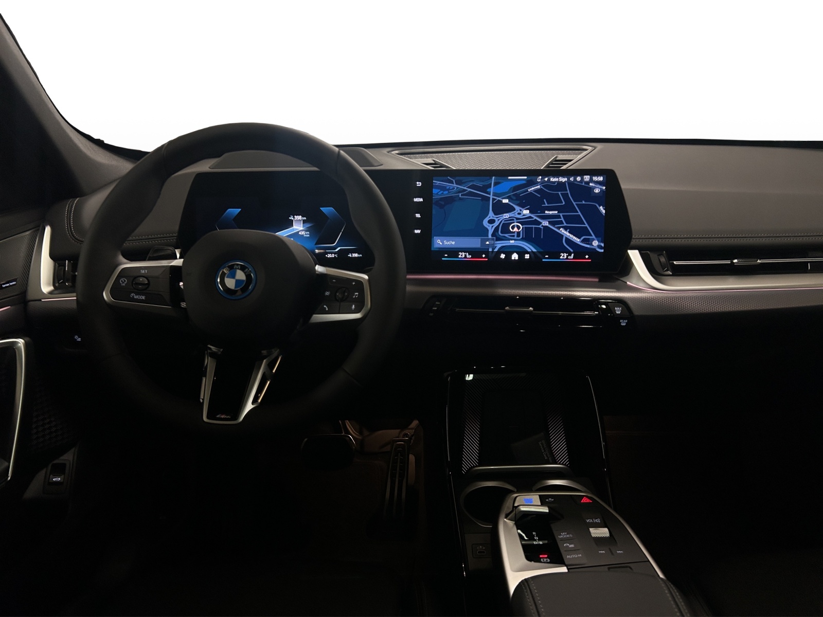 BMW iX1 xDrive 30 M Sport Pro-image-18