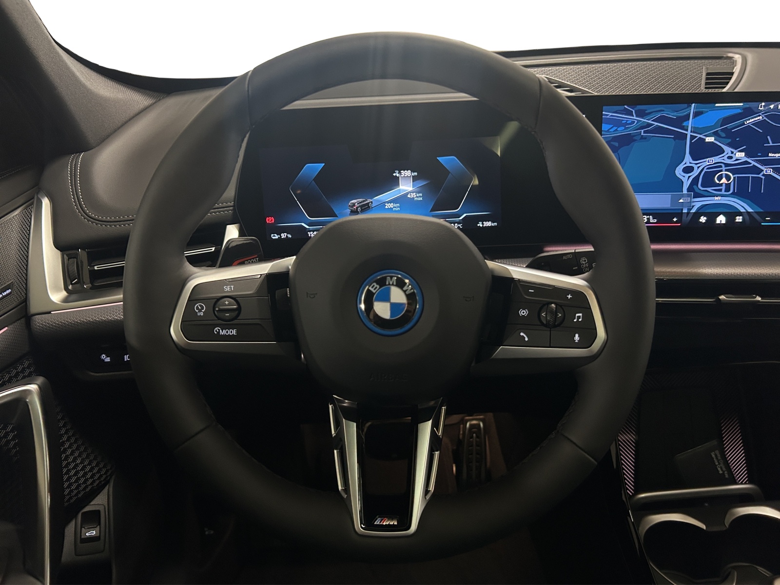 BMW iX1 xDrive 30 M Sport Pro-image-19
