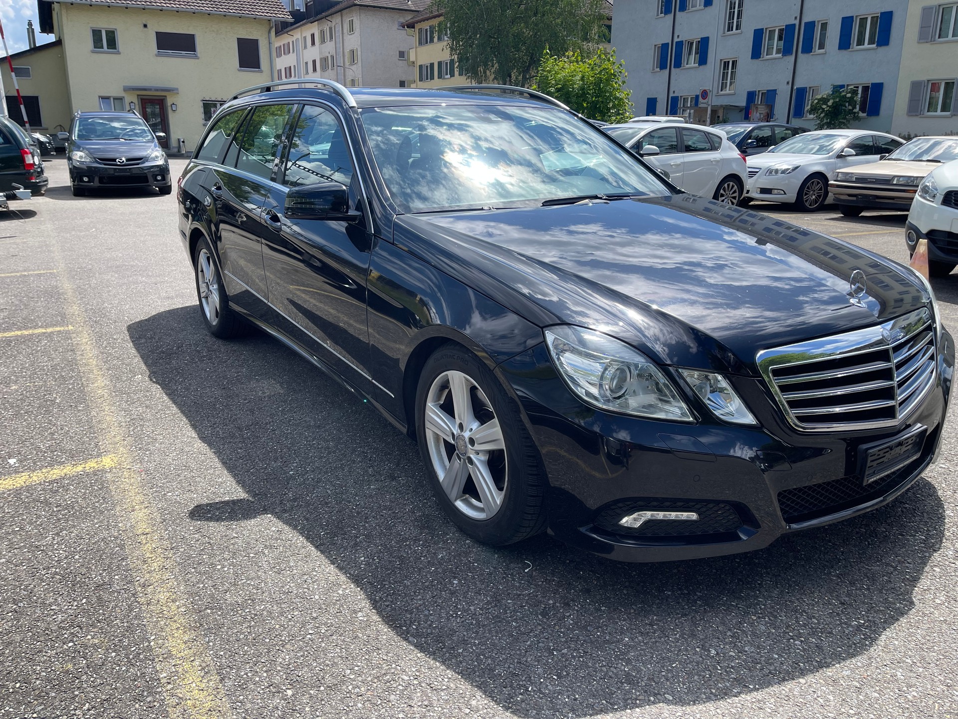 MERCEDES-BENZ E 350 Avantgarde 4Matic 7G-Tronic-image-5