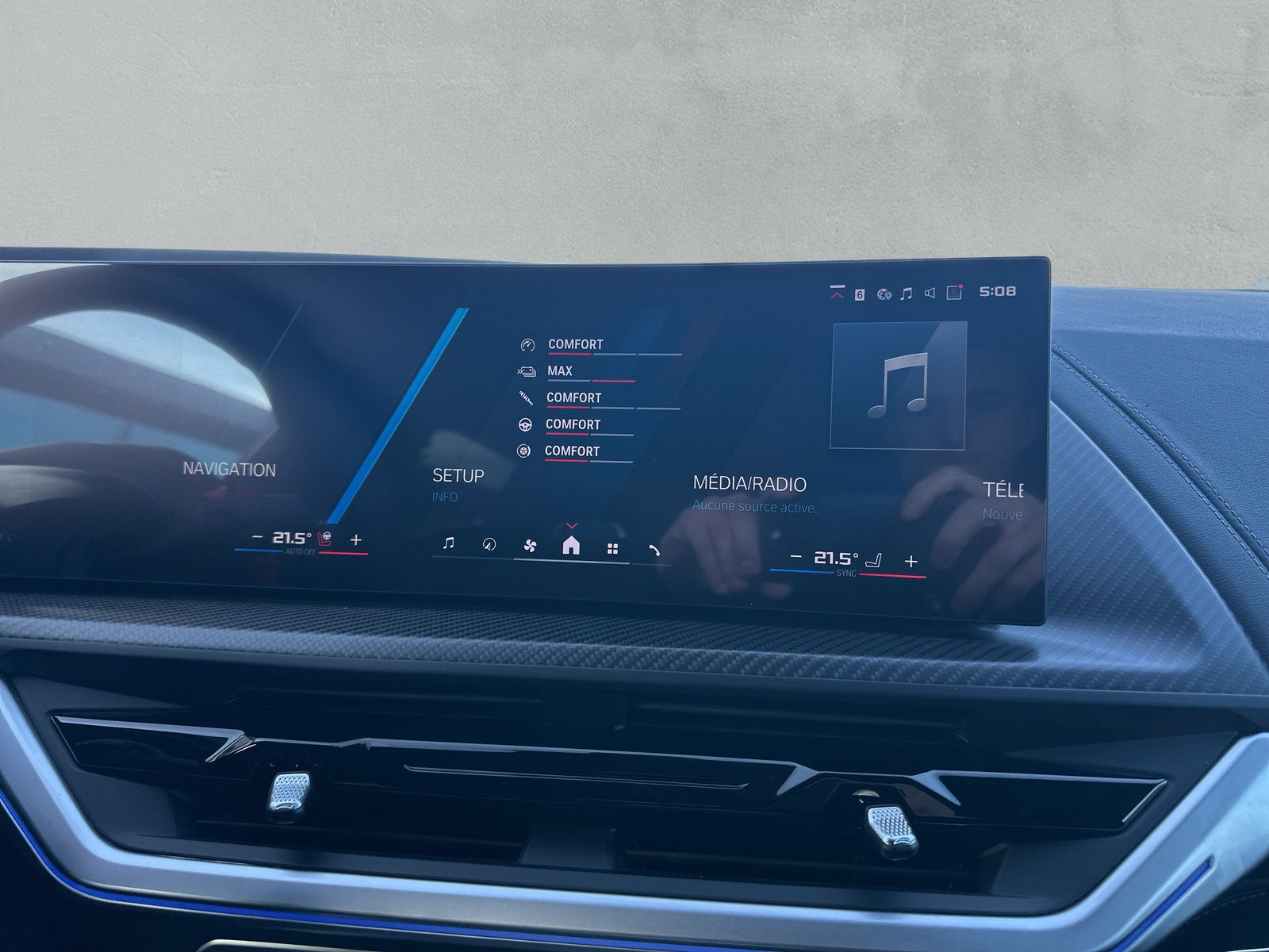 BMW XM xDrive 50e PHEV Steptronic 📍-image-13