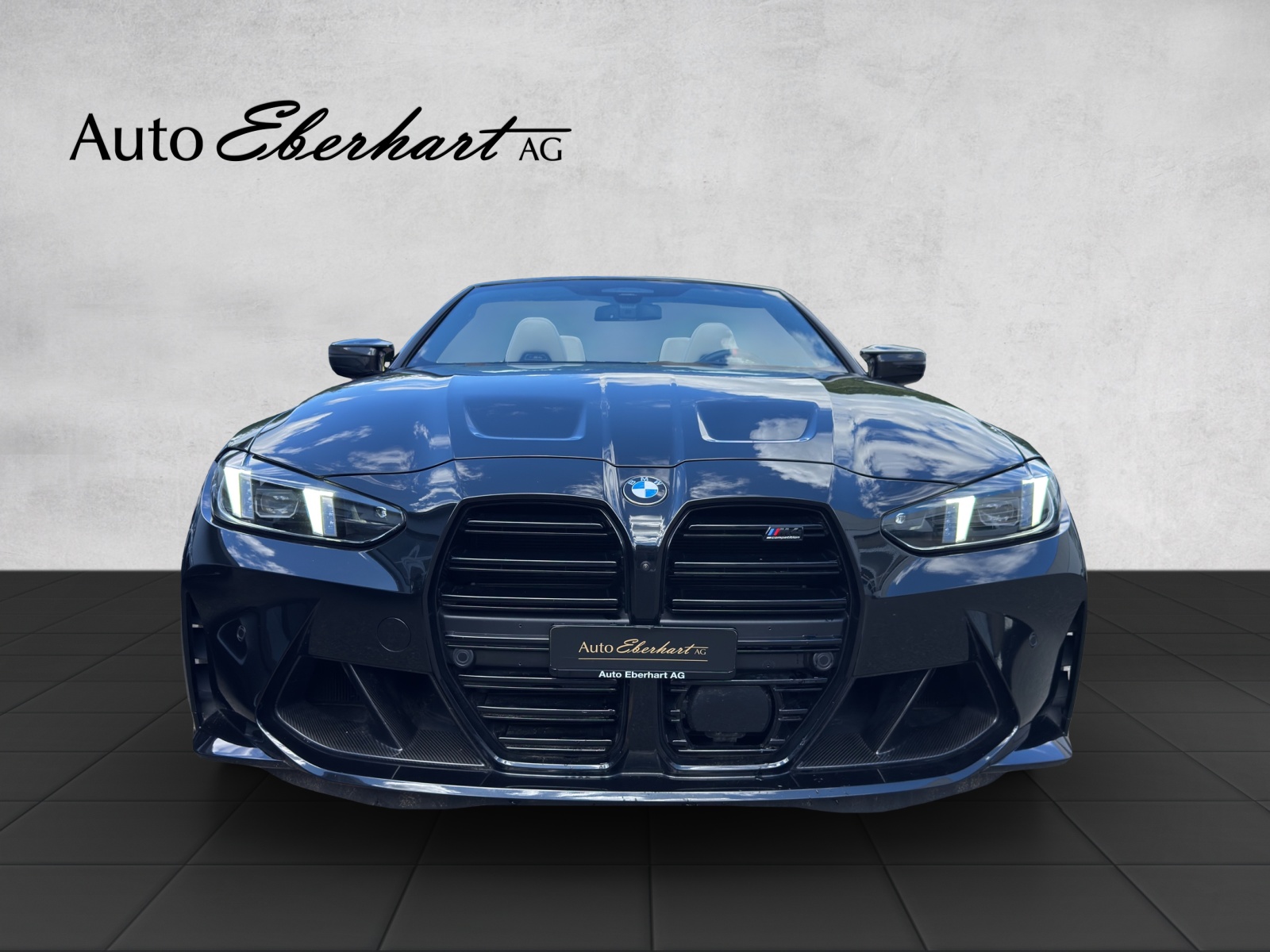 BMW M4 Cabrio Competition M xDrive-image-3