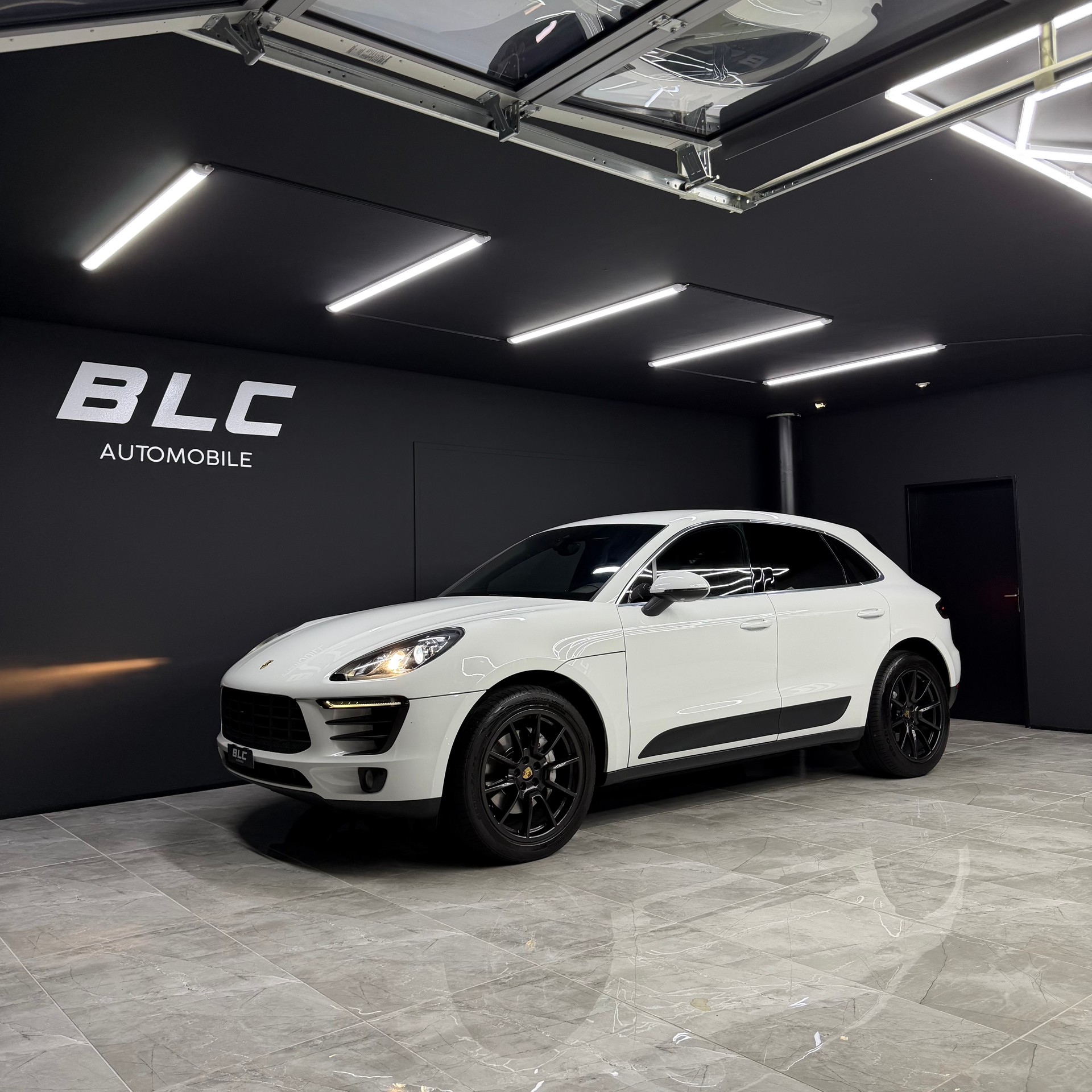 PORSCHE Macan S Diesel PDK-image-0