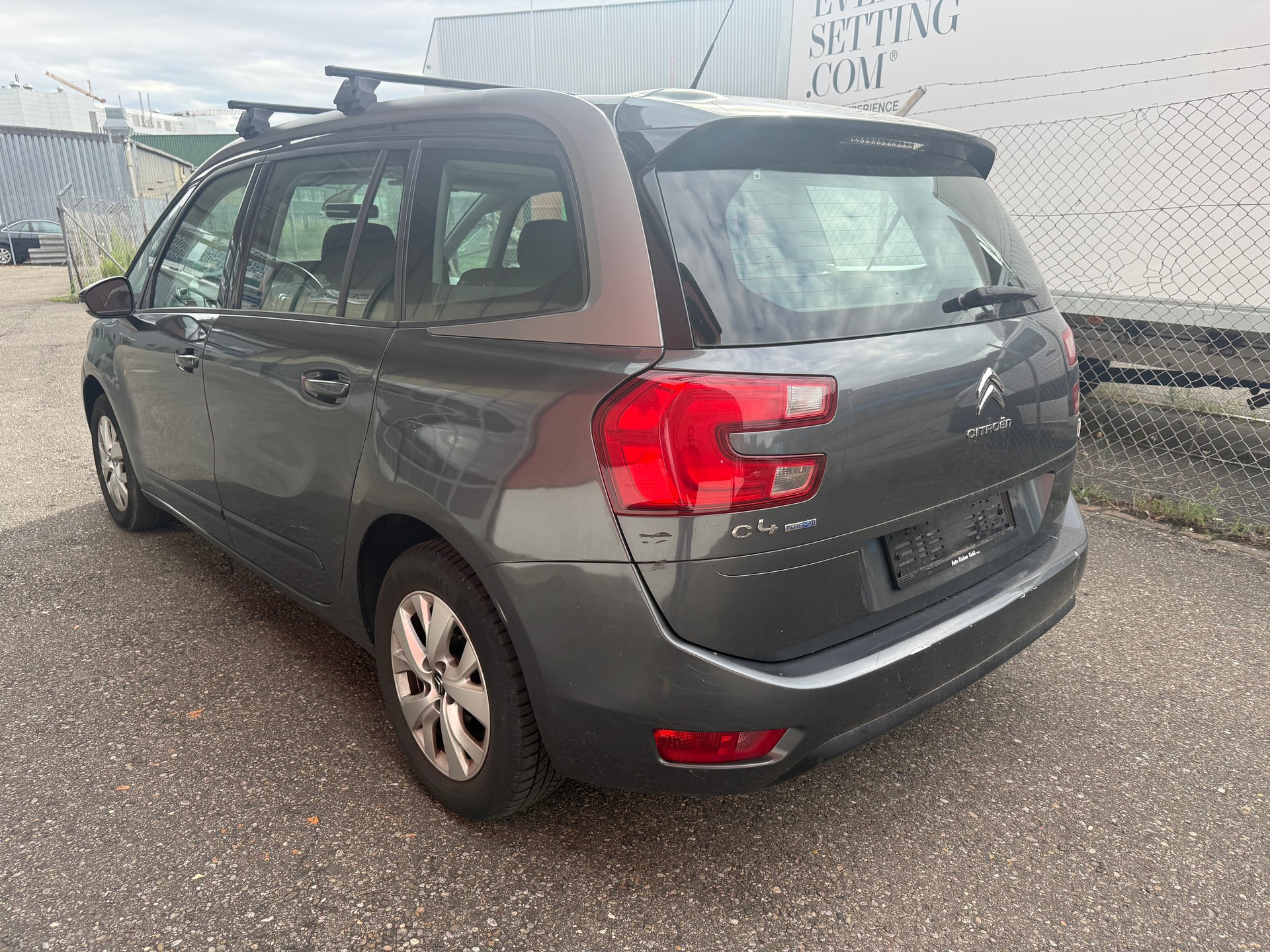 CITROEN Grand C4 Picasso 1.6 e-HDi Séduction-image-5