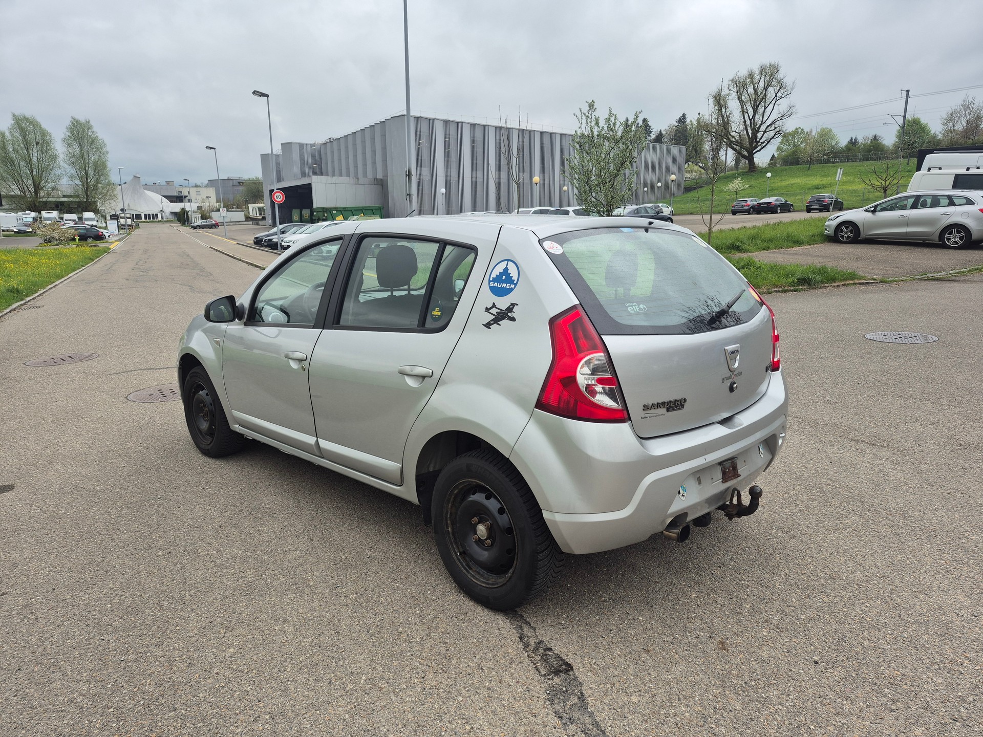 DACIA Sandero 1.5 dCi Lauréate-image-4