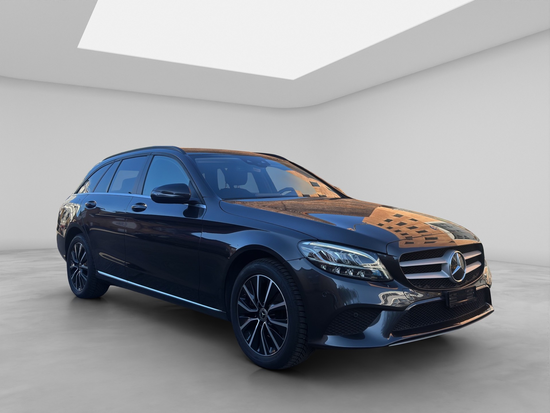 MERCEDES-BENZ C 220 d Swiss Star Avantgarde 4M 9G-Tronic-image-0