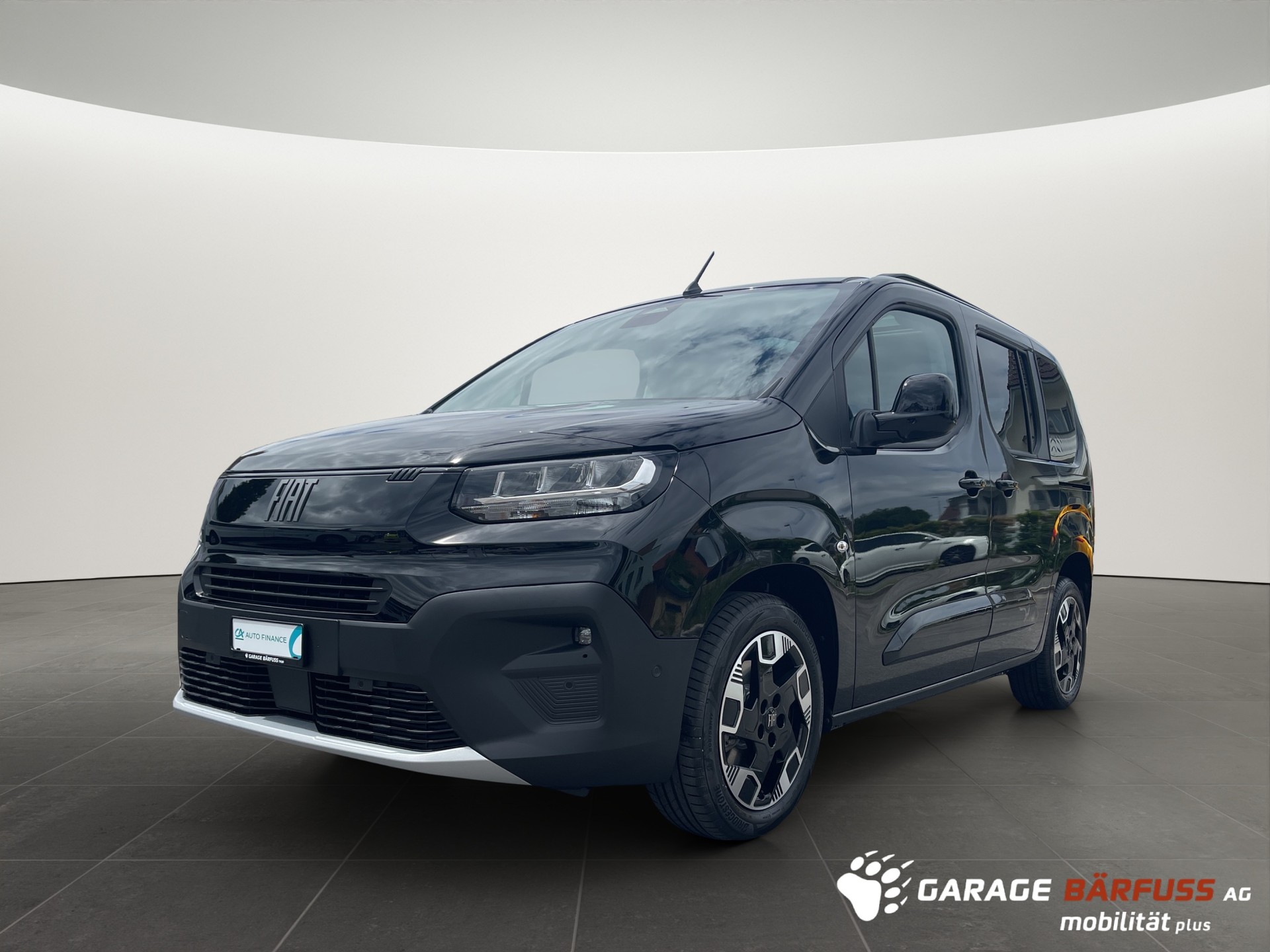 FIAT Qubo L 1.5 BlueHDi La Prima-image-0