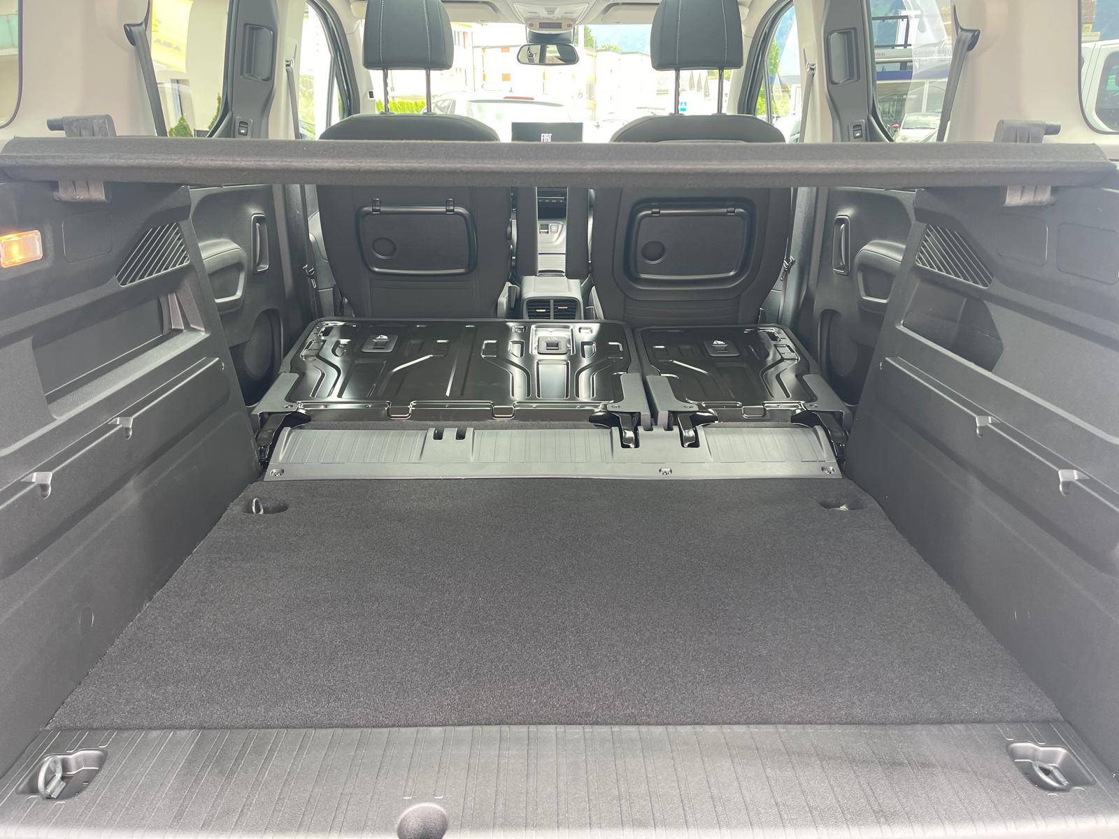 FIAT Qubo L 1.5 BlueHDi La Prima-image-26