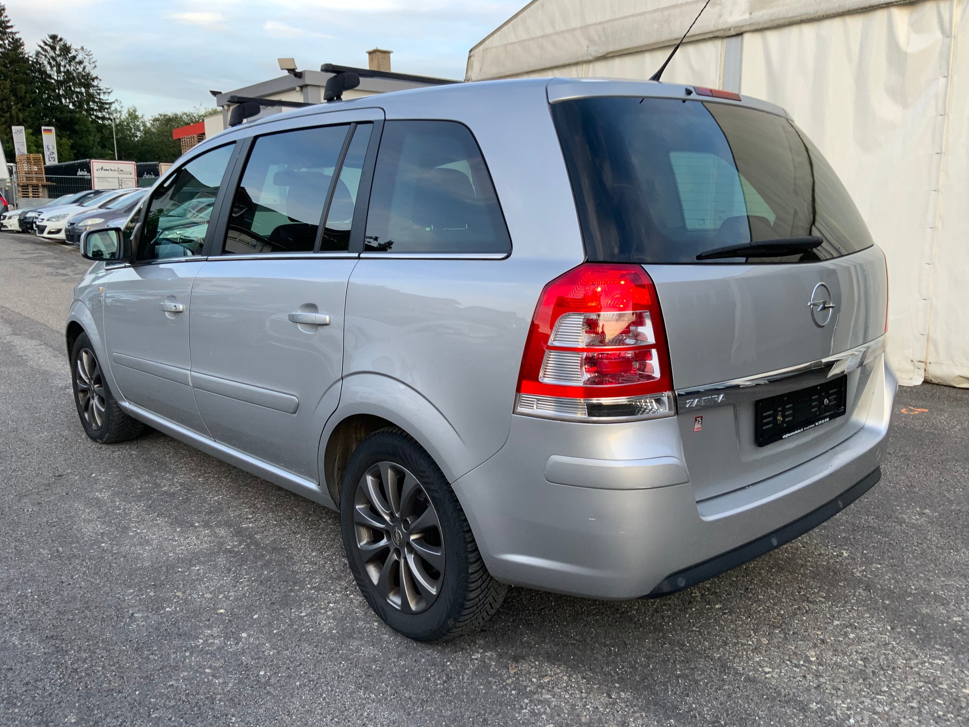 OPEL Opel Zafira B 18 R-image-4