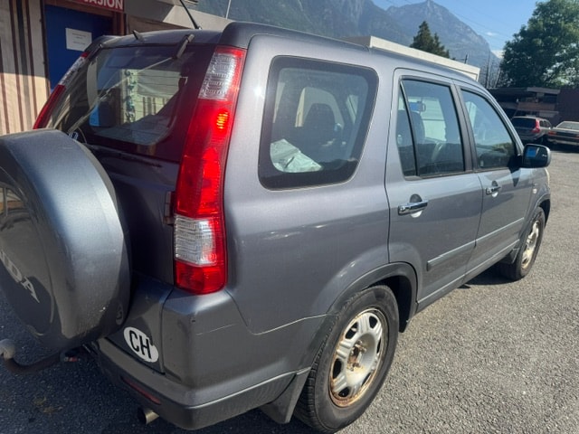 HONDA CR-V 2.0 4WD ES-image-6