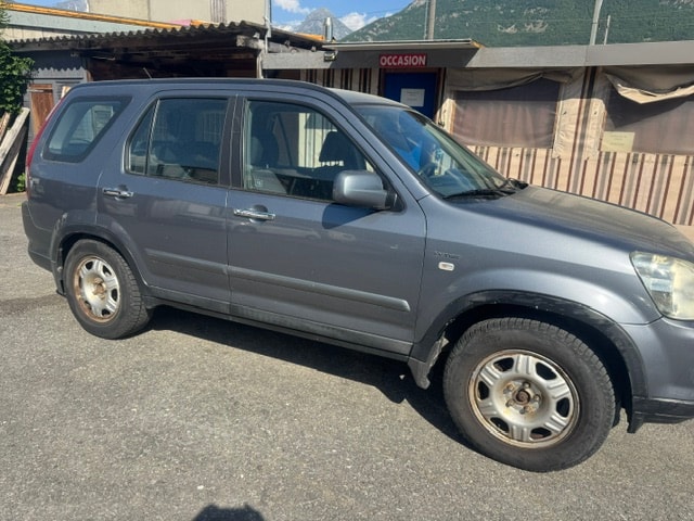HONDA CR-V 2.0 4WD ES-image-8