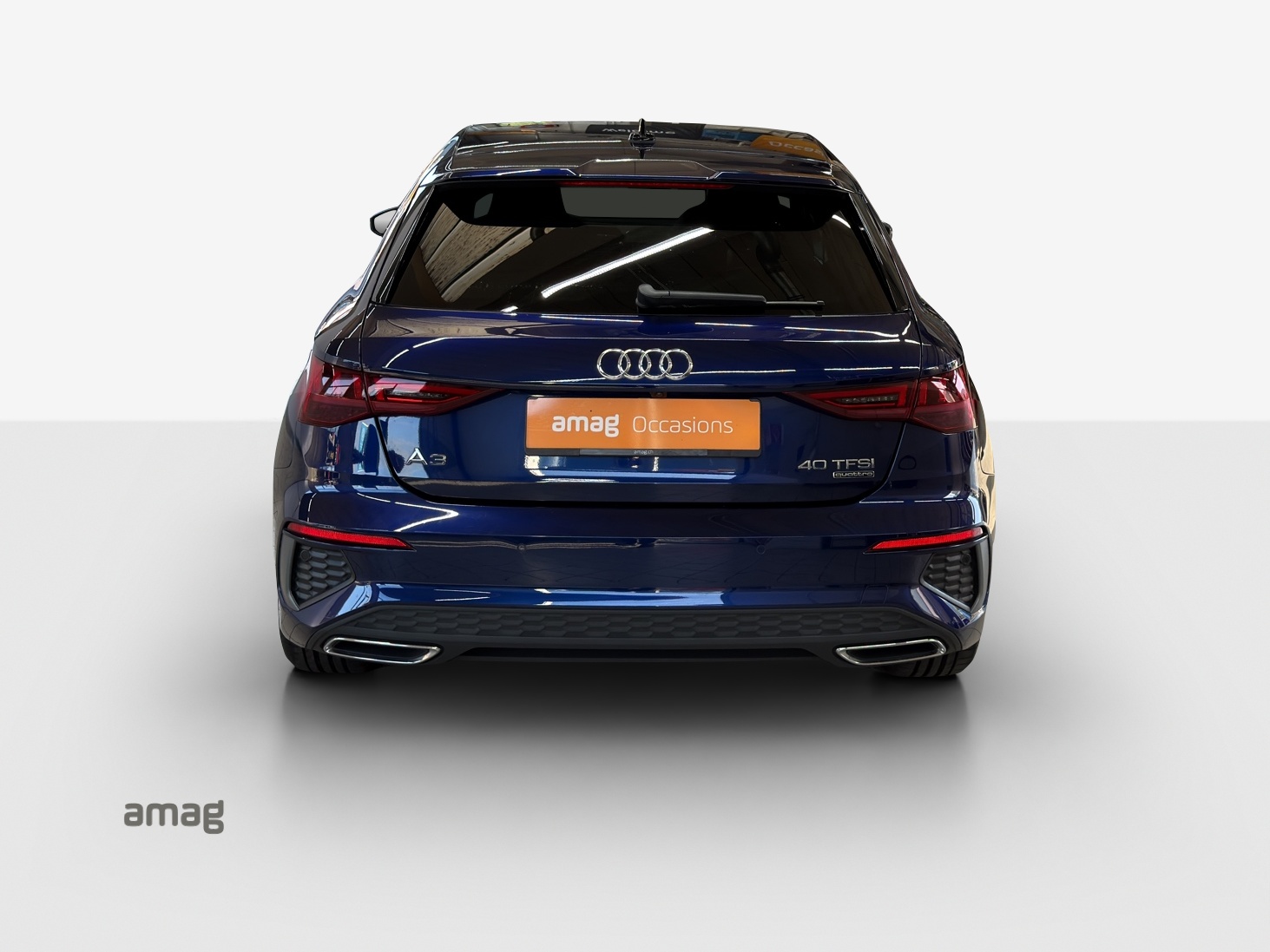 AUDI A3 Sportback 40 TFSI S line quattro S-tronic-image-3