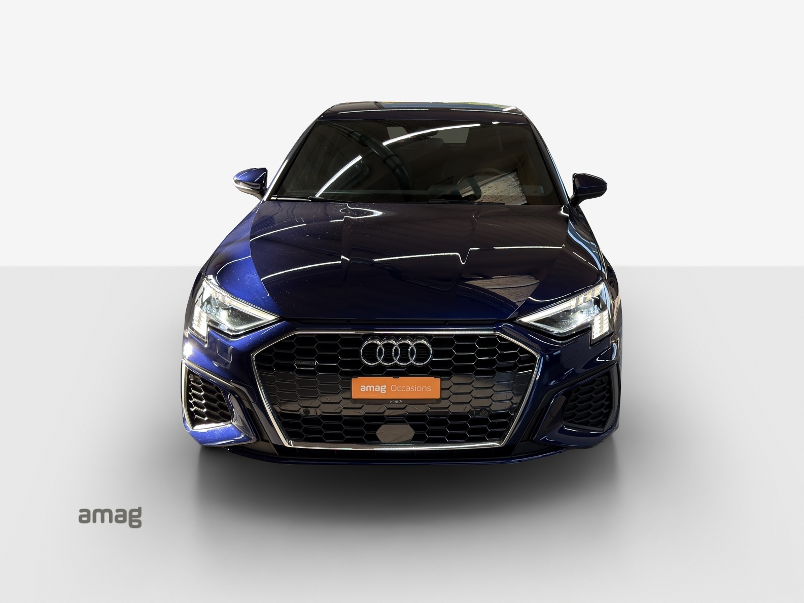 AUDI A3 Sportback 40 TFSI S line quattro S-tronic-image-6