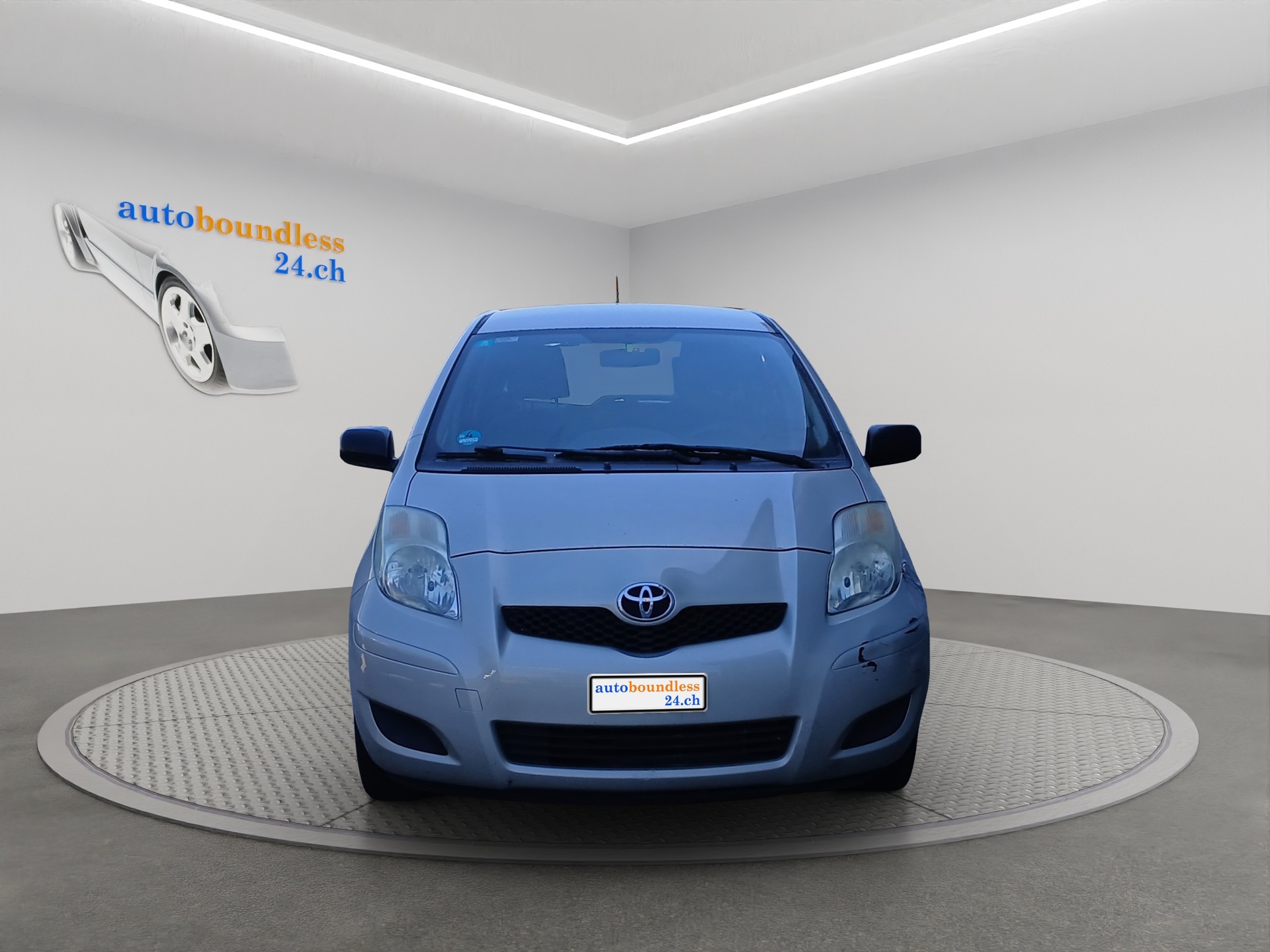 TOYOTA Yaris 1.0 Linea Terra-image-0