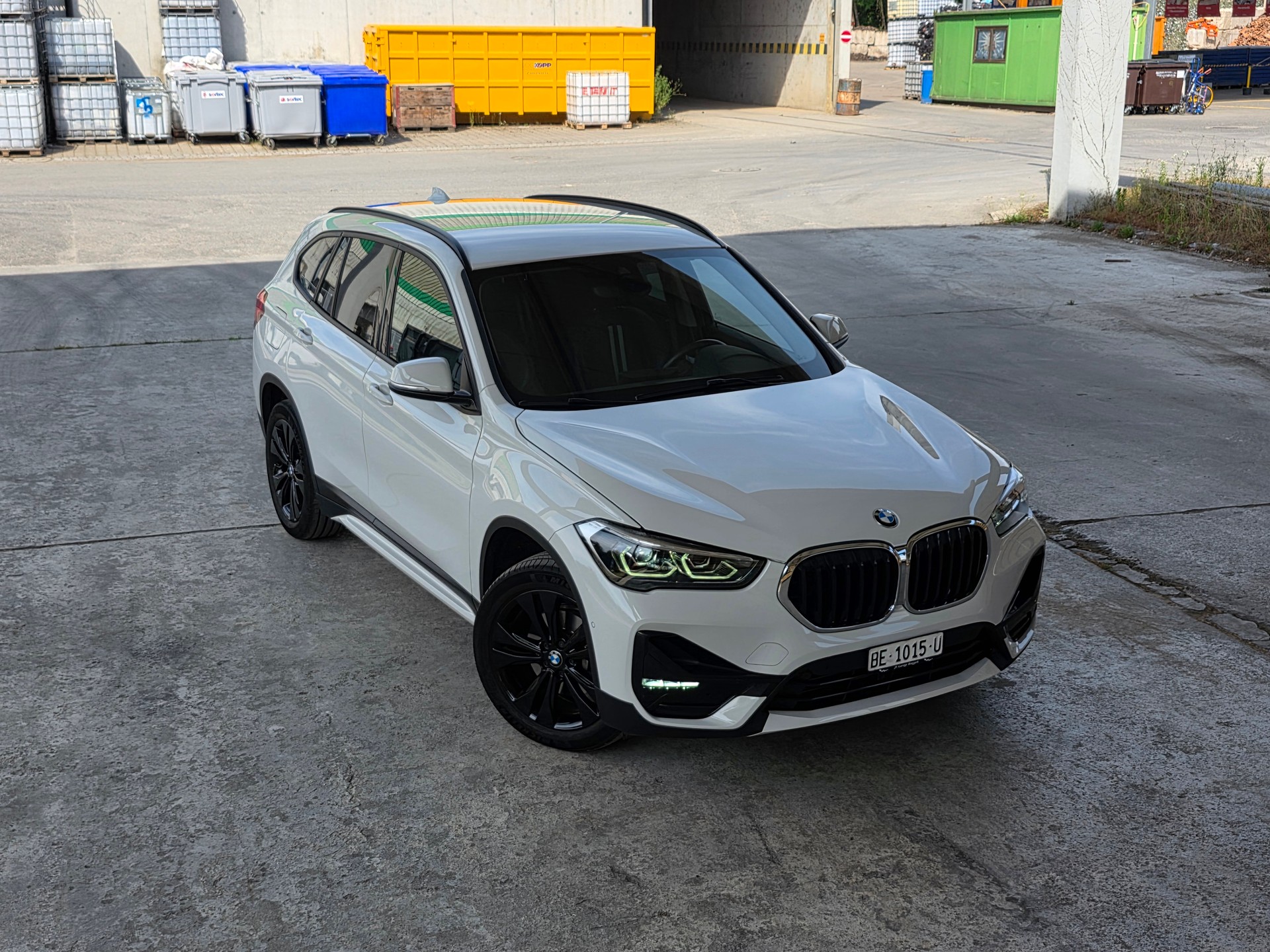 BMW X1 xDrive 18d Sport Line Steptronic / Neu ab Mfk.-image-6
