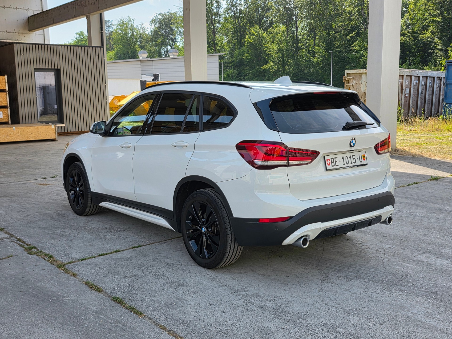 BMW X1 xDrive 18d Sport Line Steptronic / Neu ab Mfk.-image-1