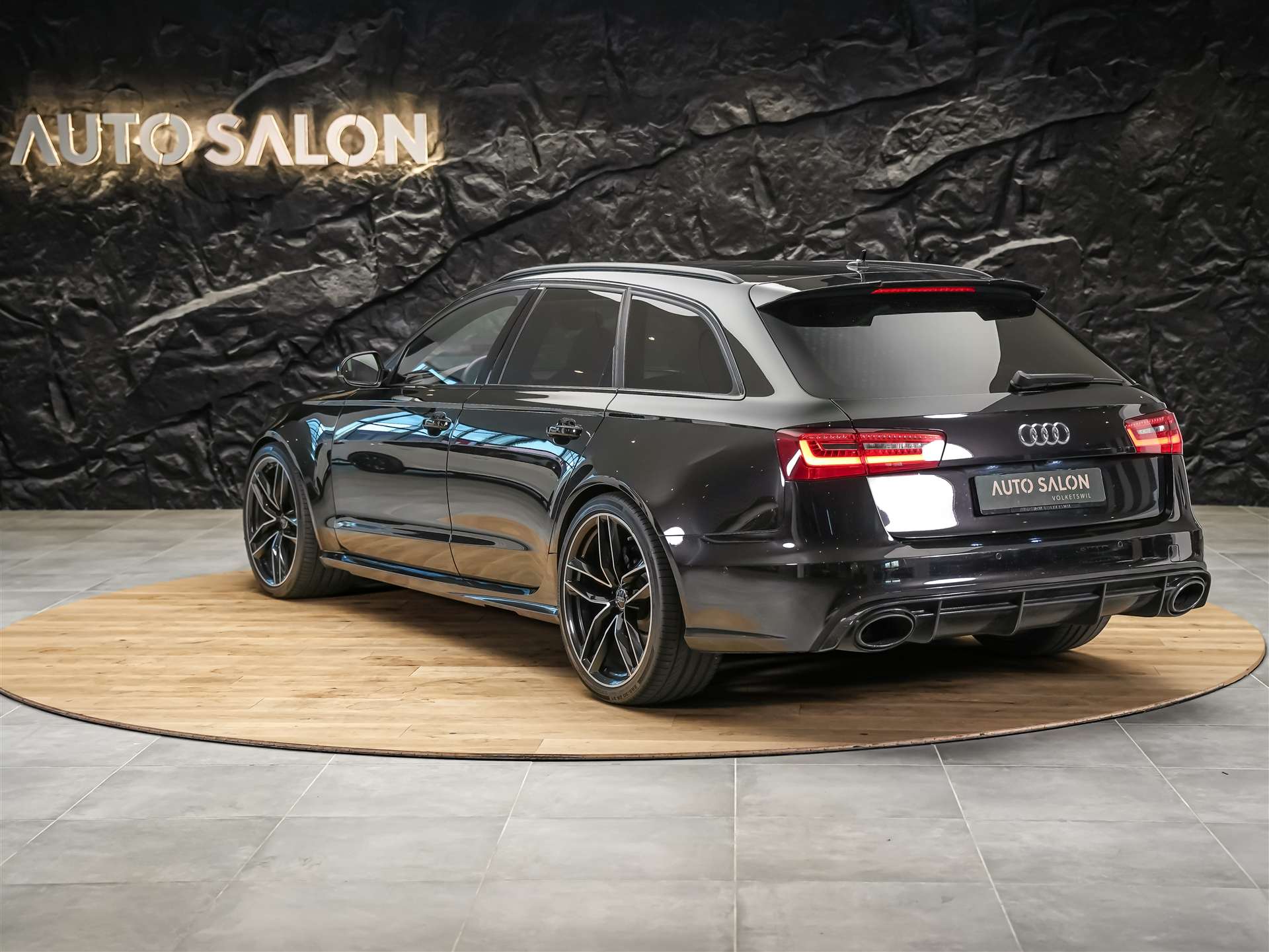 AUDI RS6 Avant 4.0 TFSI V8 quattro Tiptronic *BOSE Soundsystem*Abstandsregler*Sitzheizung*Valcona Leder*-image-2