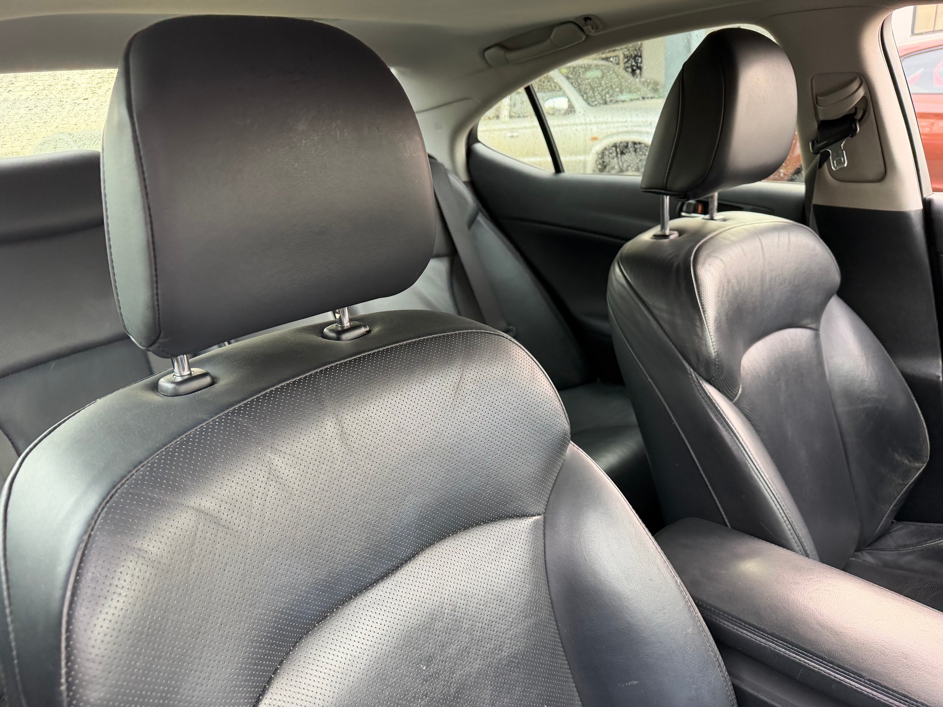 LEXUS IS 250 Sport Automatic-image-4