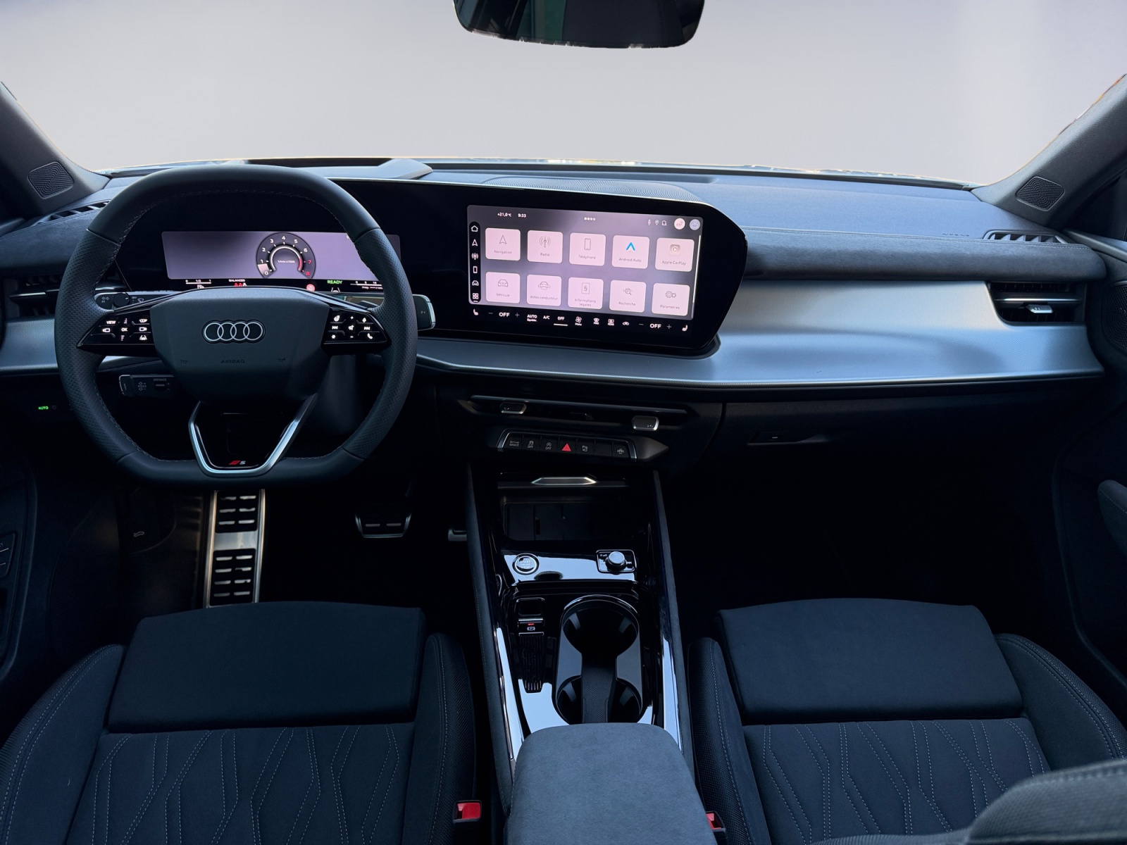 AUDI Q3 Sportback TFSI quattro 195 kW S tronic-image-8