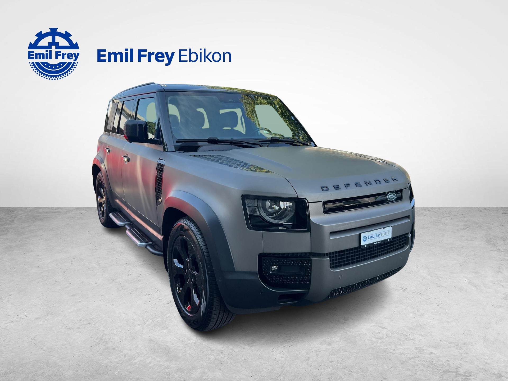 LAND ROVER Defender 110 2.0 SD4 240 First Edition-image-6