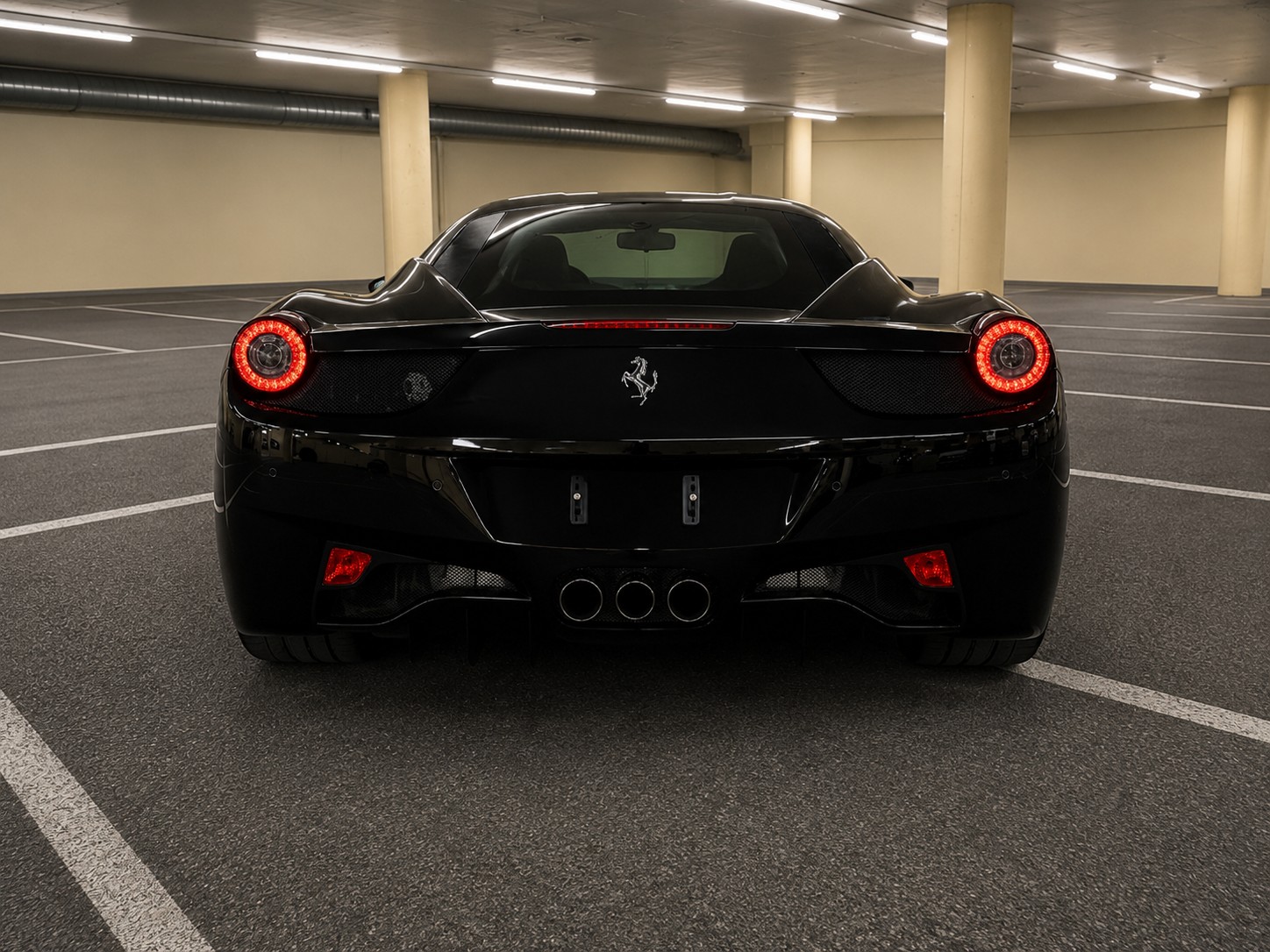 FERRARI 4.5 Italia-image-2