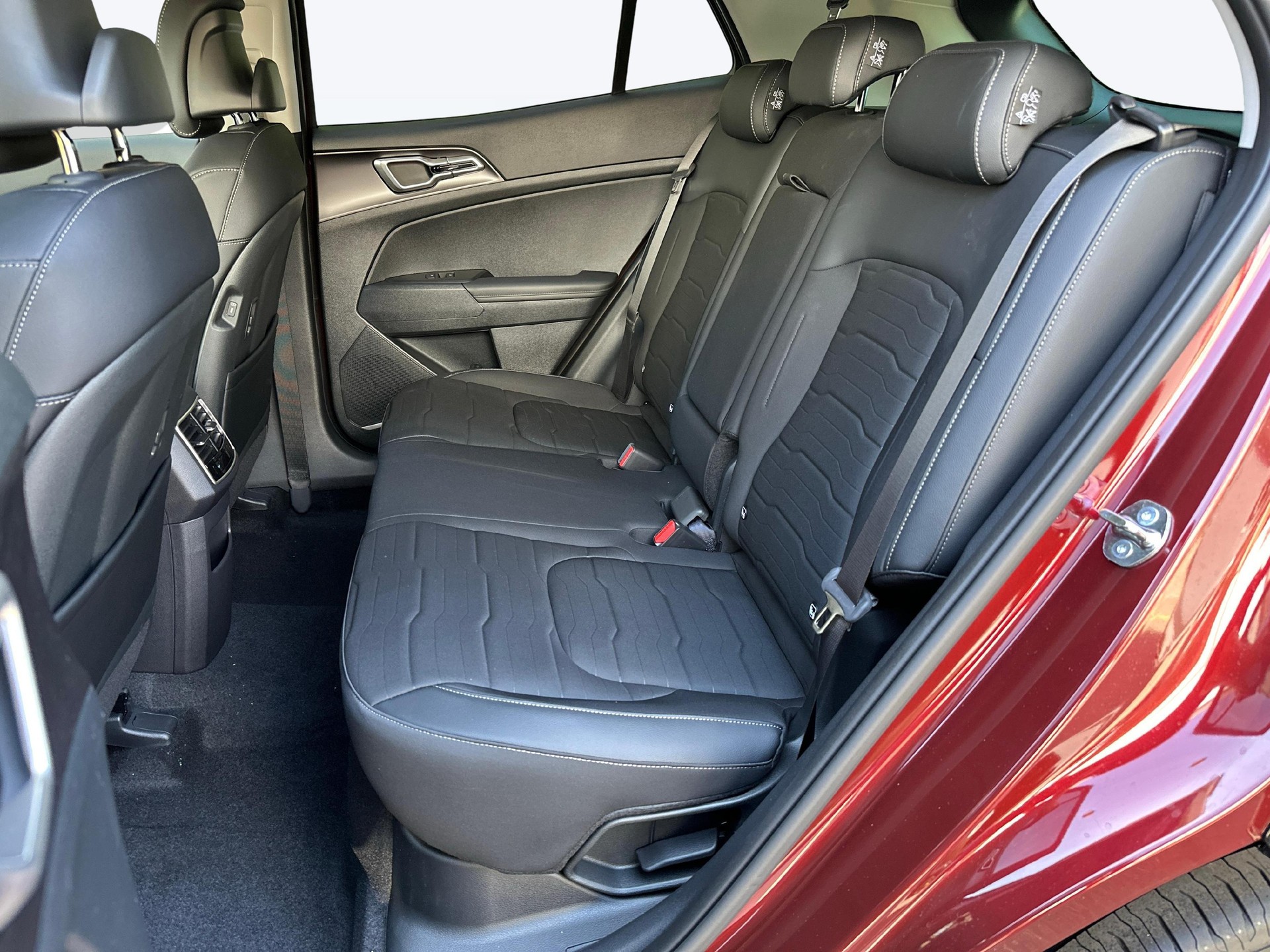 KIA Sportage 1.6 T-GDi Hybrid Style-image-9