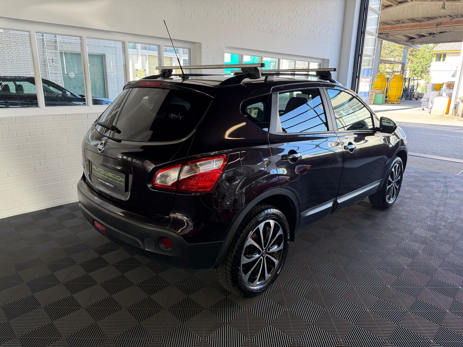 NISSAN Qashqai 2.0 4WD acenta XTronic CVT-image-2