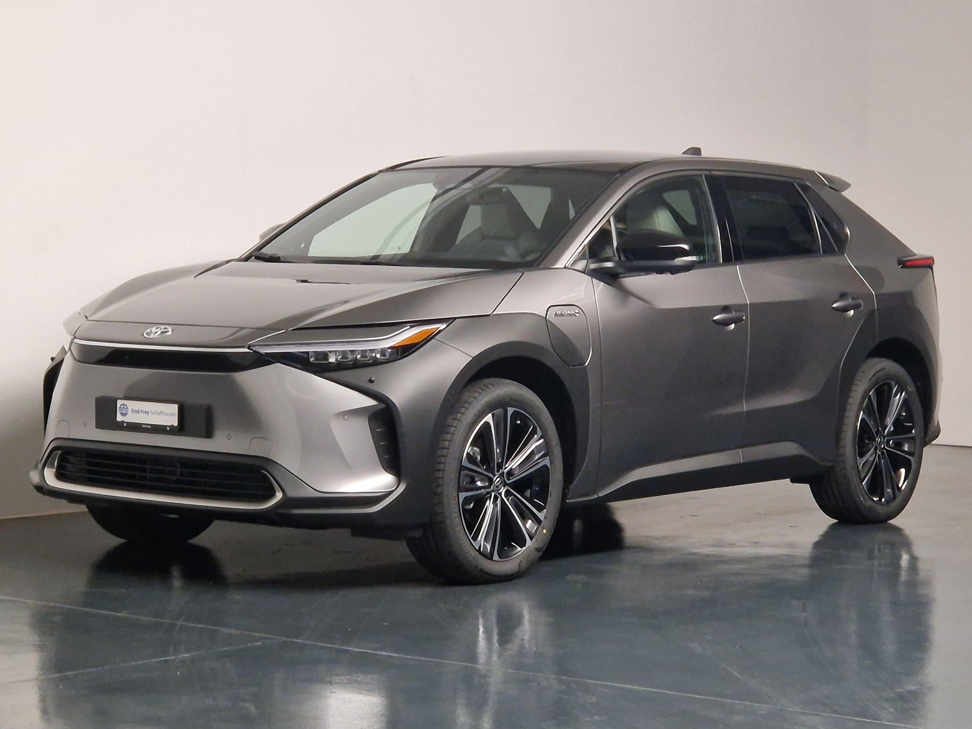 TOYOTA bZ4X Premium AWD-image-0