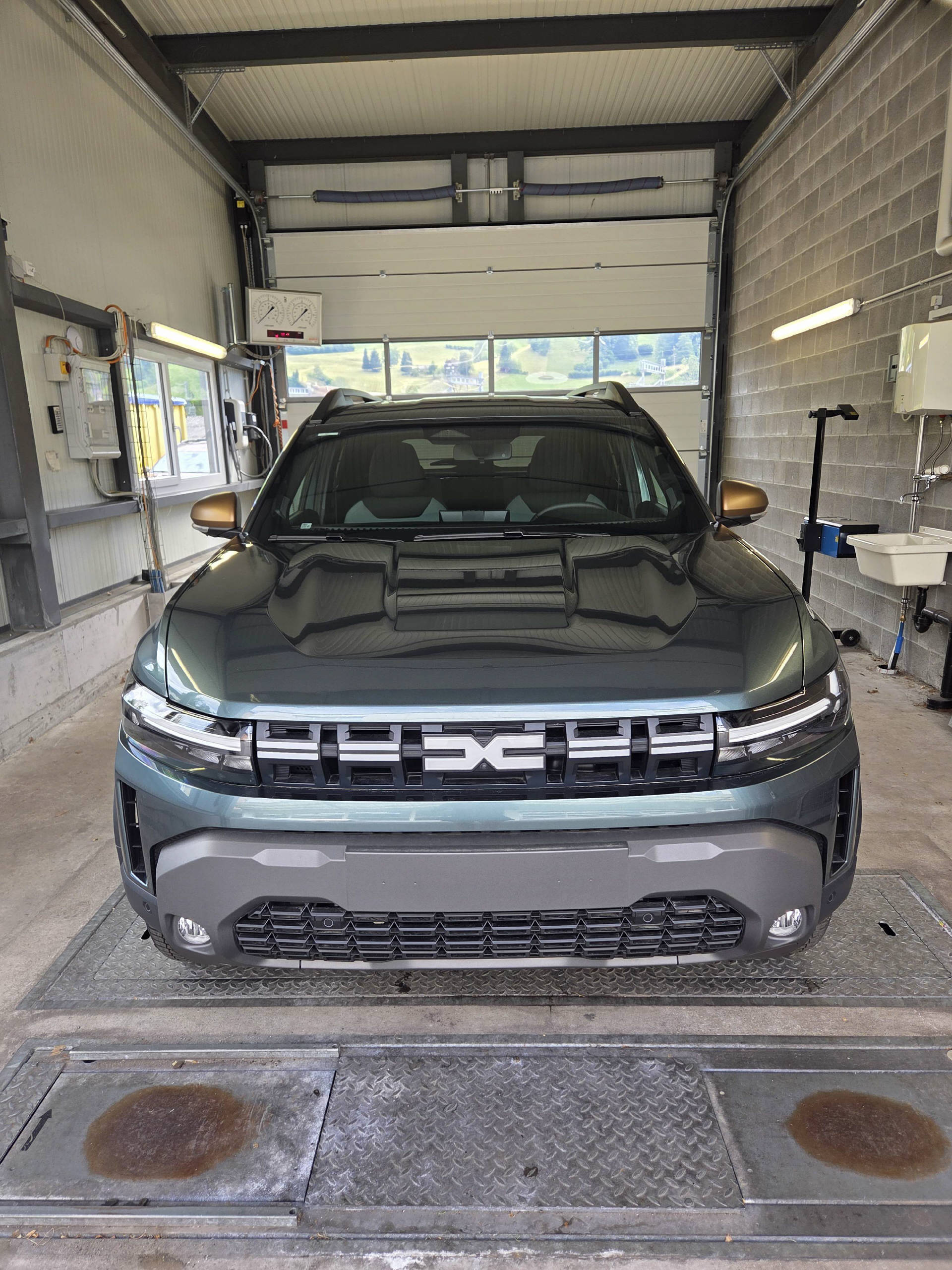 DACIA Duster 1.2 TCe Extreme 4WD-image-1