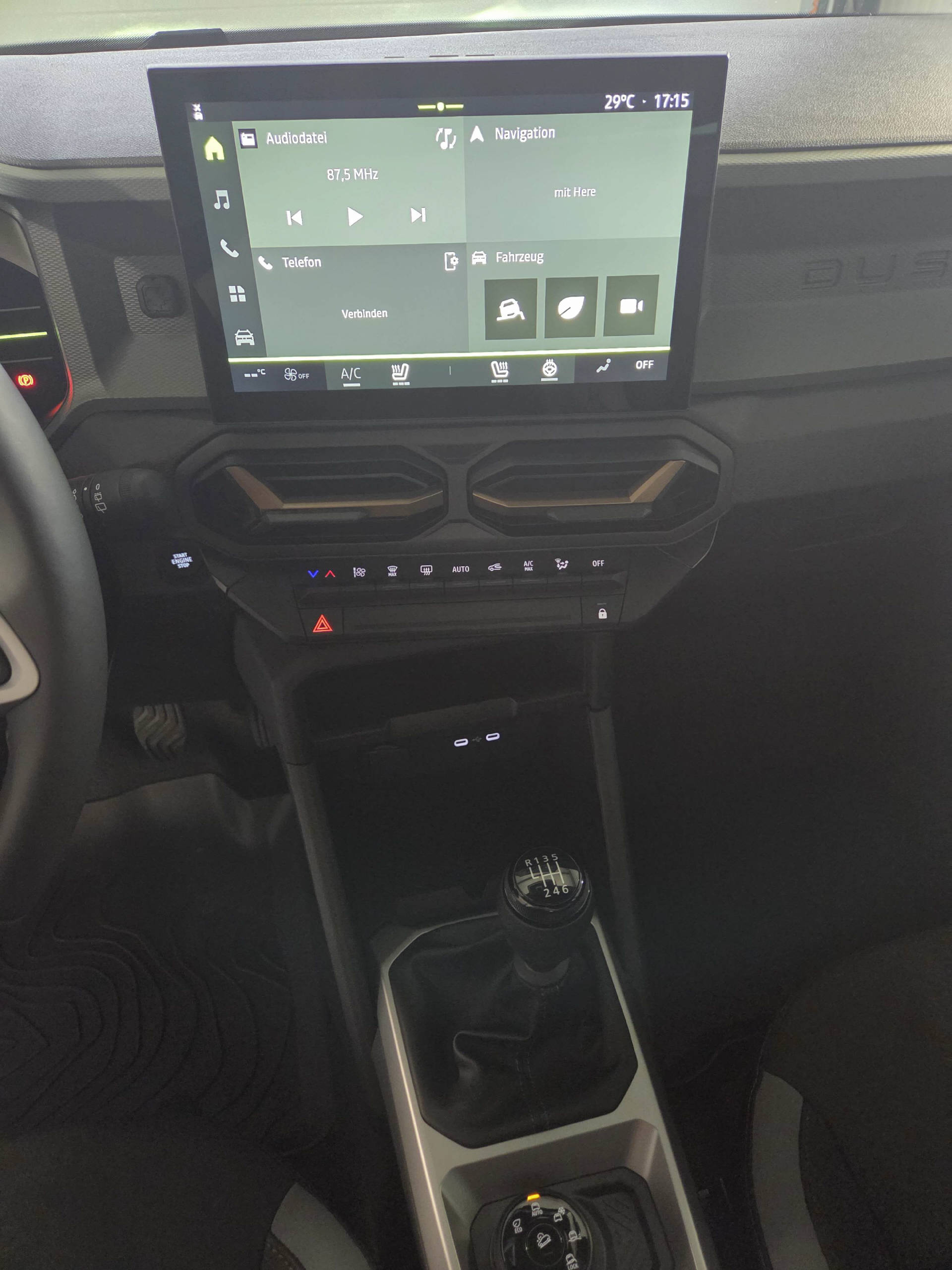 DACIA Duster 1.2 TCe Extreme 4WD-image-8
