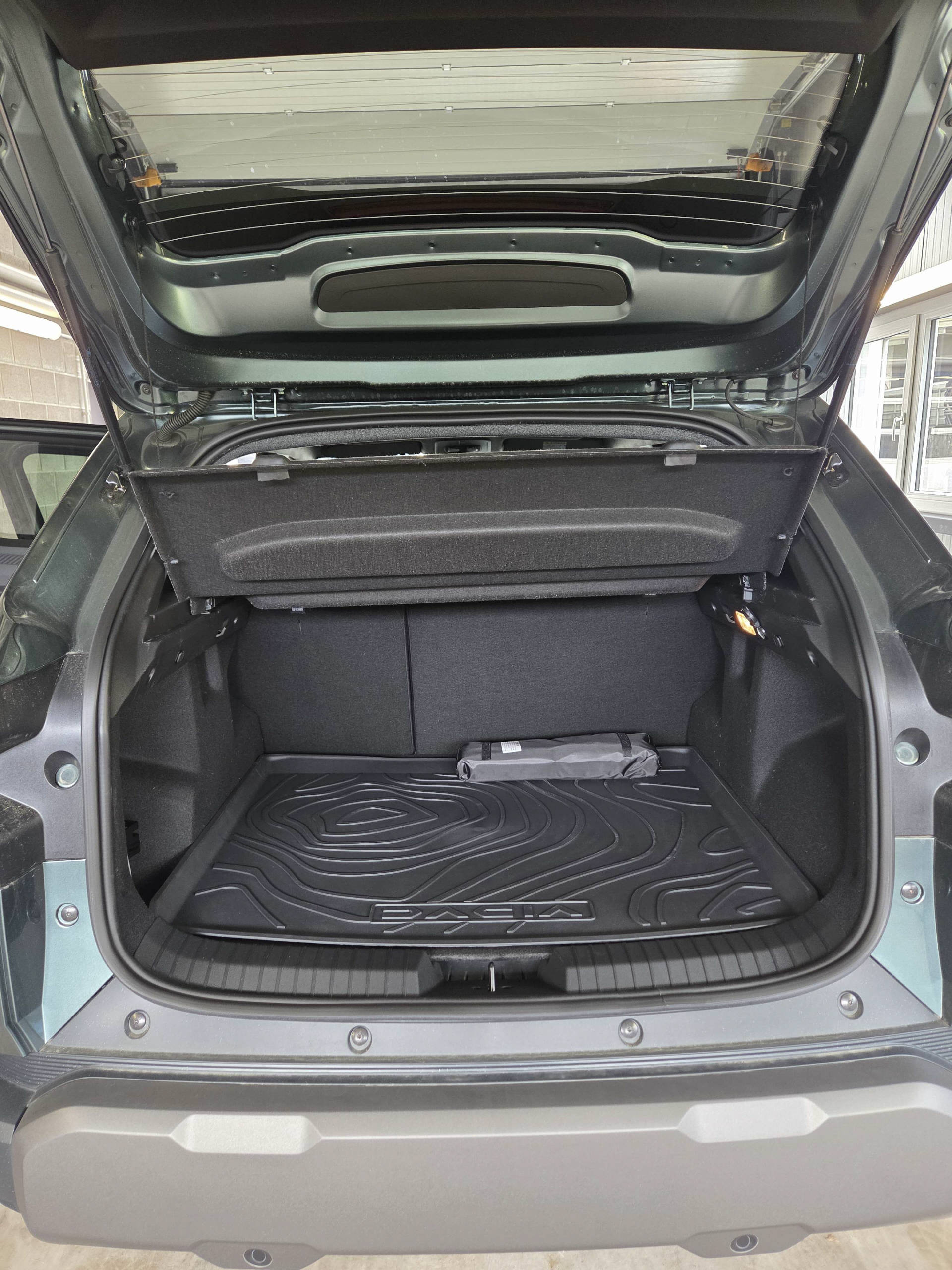 DACIA Duster 1.2 TCe Extreme 4WD-image-11