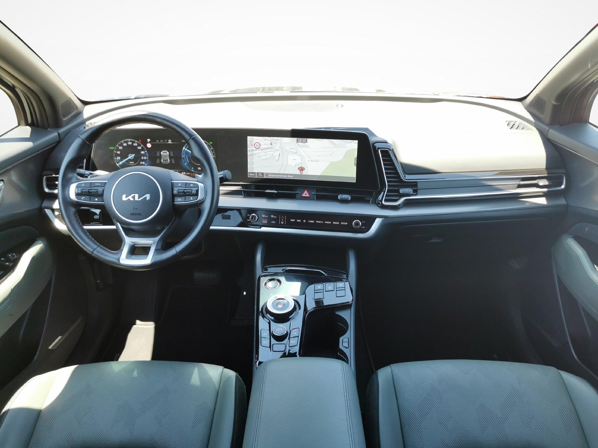 KIA Sportage 1.6 T-GDi Hybrid Power Edition-image-3