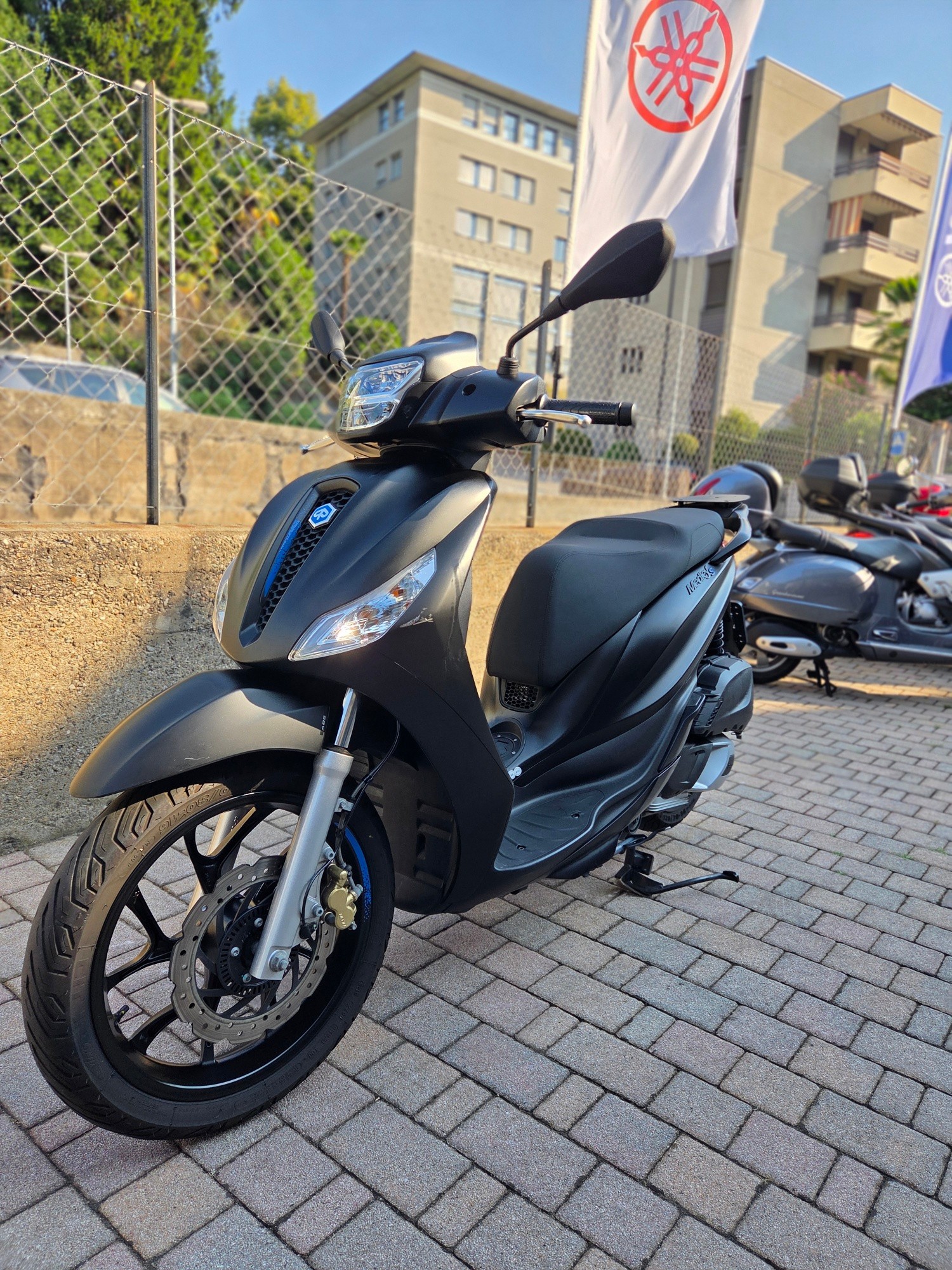 PIAGGIO Medley 200 Sport E5+-image-8