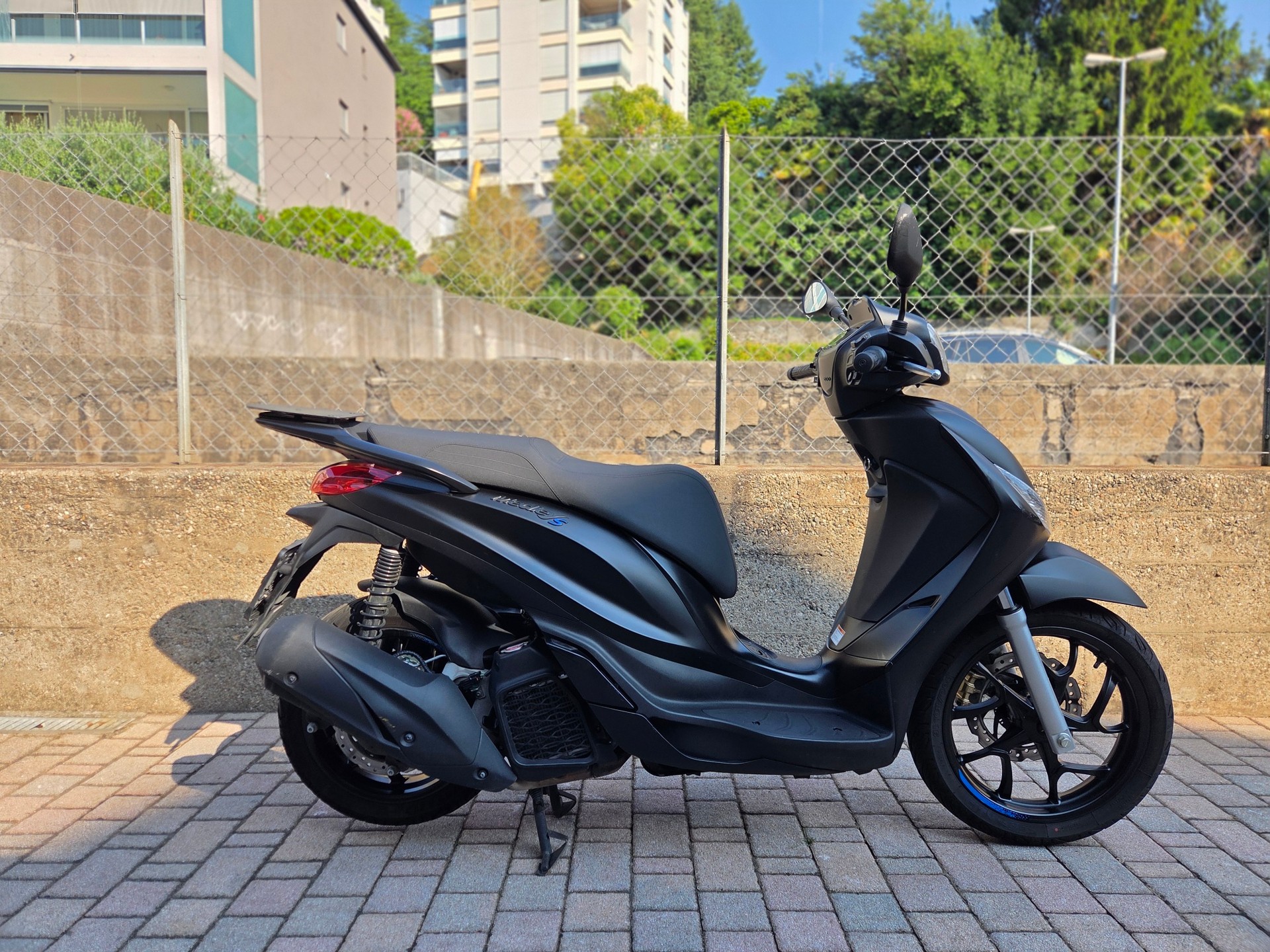 PIAGGIO Medley 200 Sport E5+-image-2