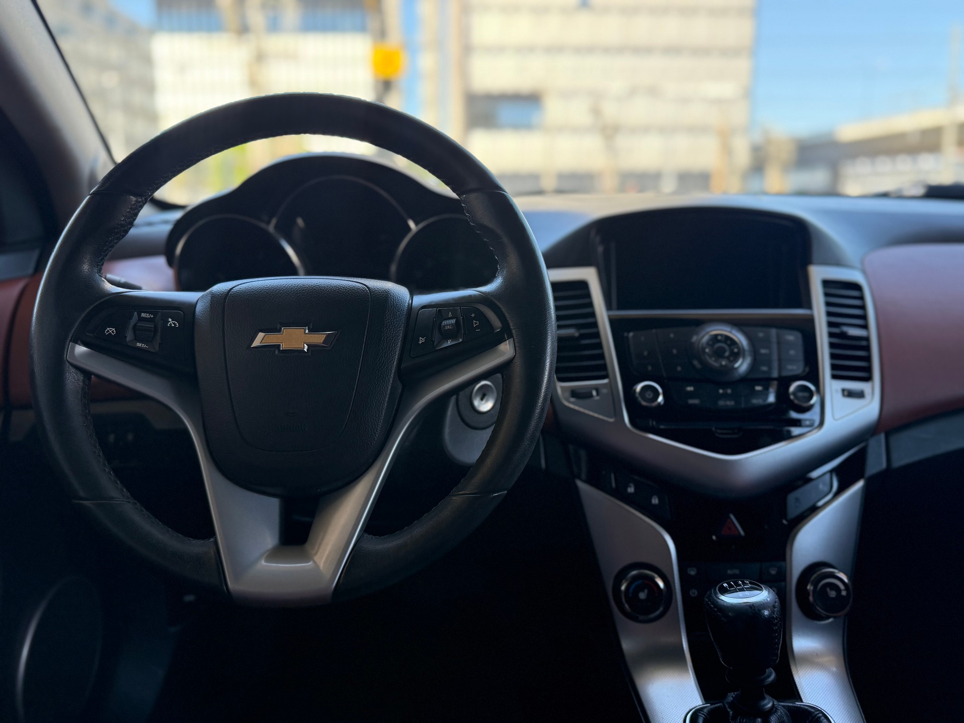 CHEVROLET Cruze 1.8 100 Edition-image-10