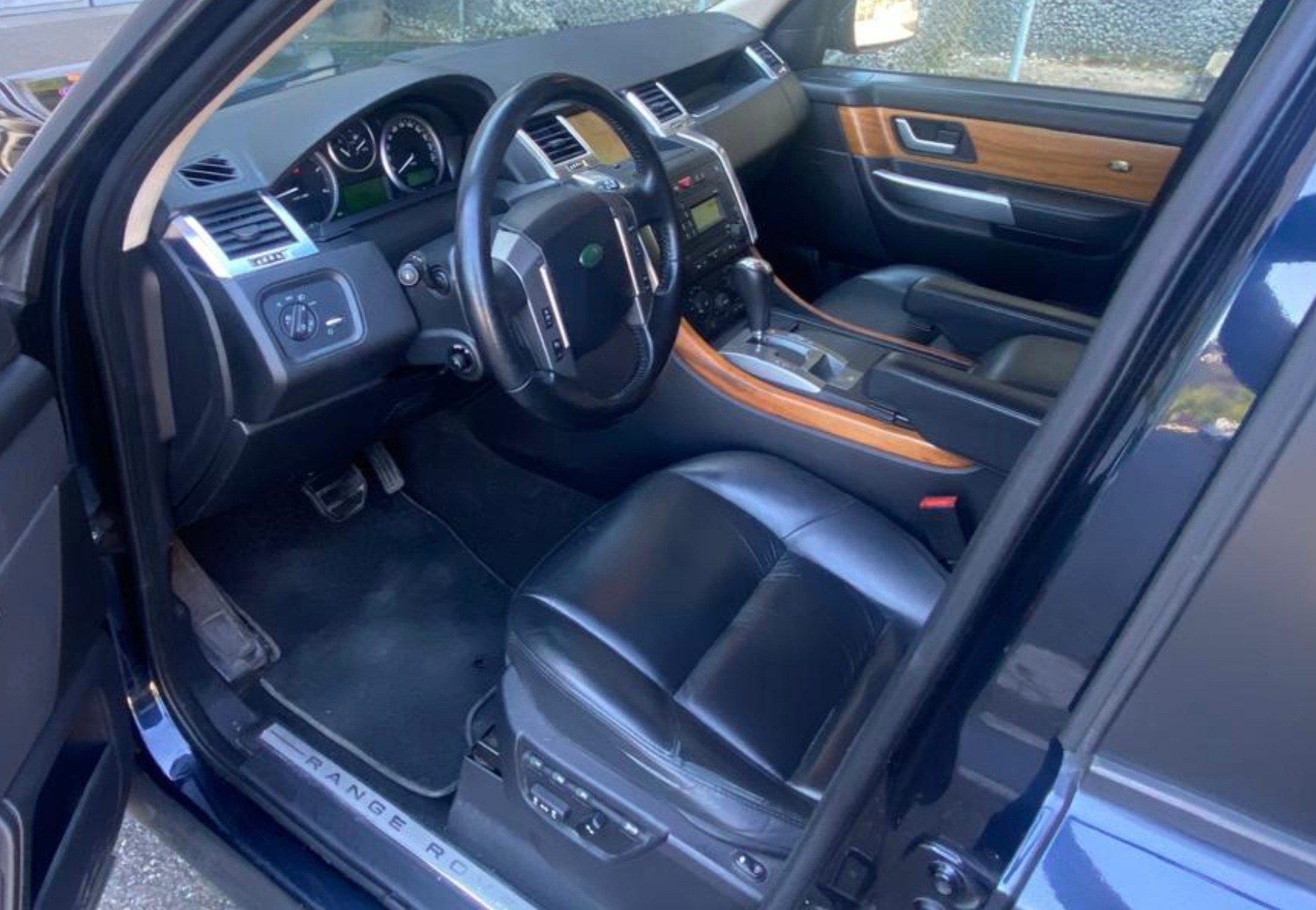LAND ROVER Range Rover Sport 3.6 Td8 HSE Automatic-image-7