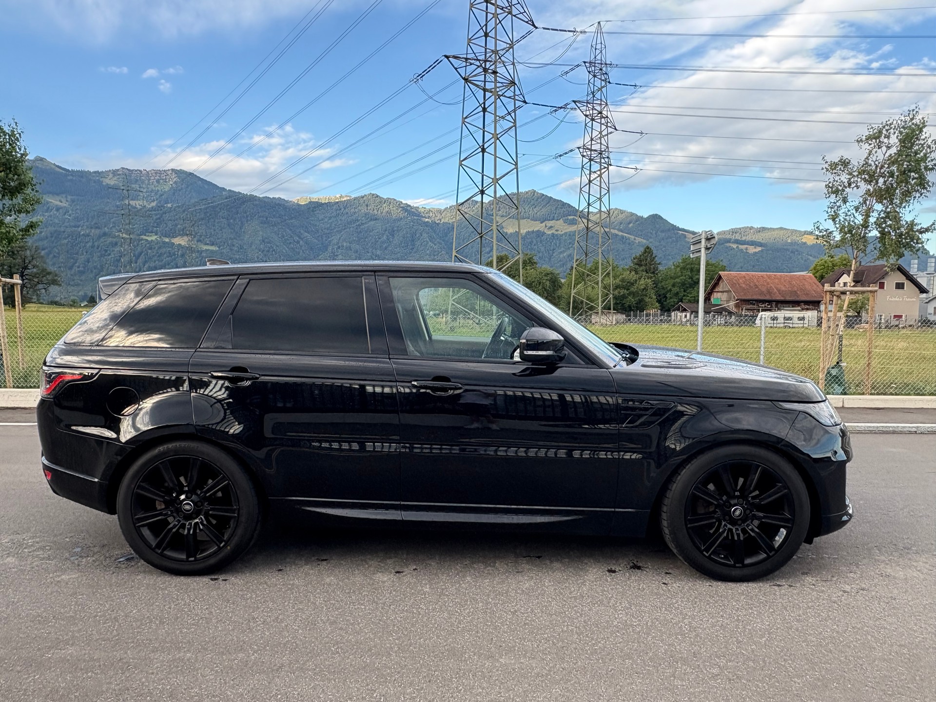 LAND ROVER Range Rover Sport 3.0 TDV6 HSE Dynamic Automatic-showroom-element-1