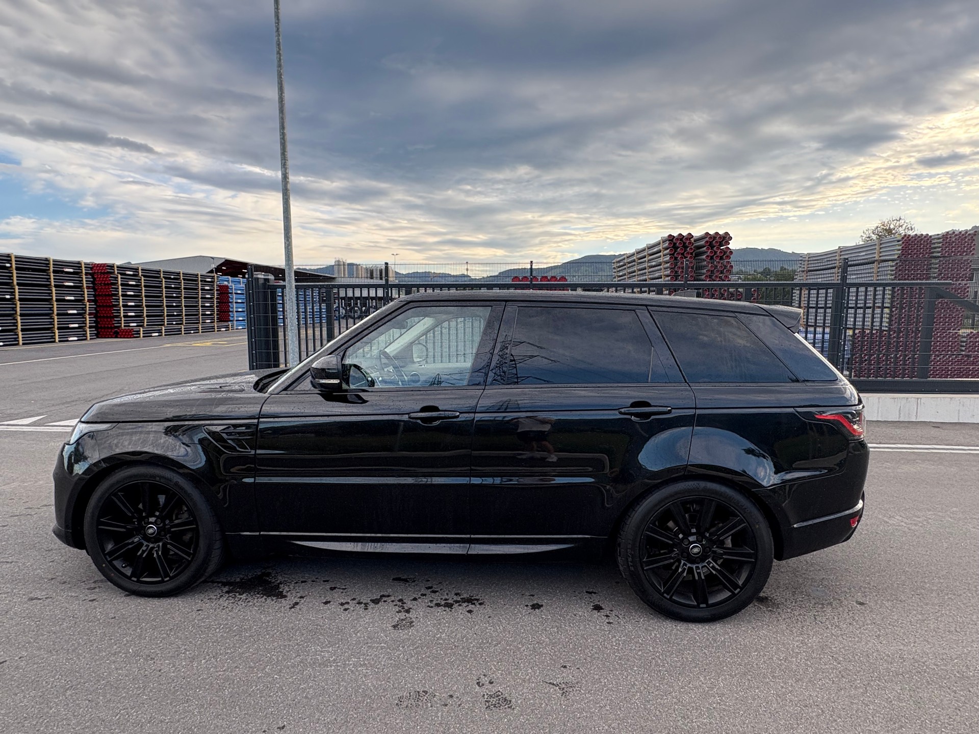LAND ROVER Range Rover Sport 3.0 TDV6 HSE Dynamic Automatic-image-5