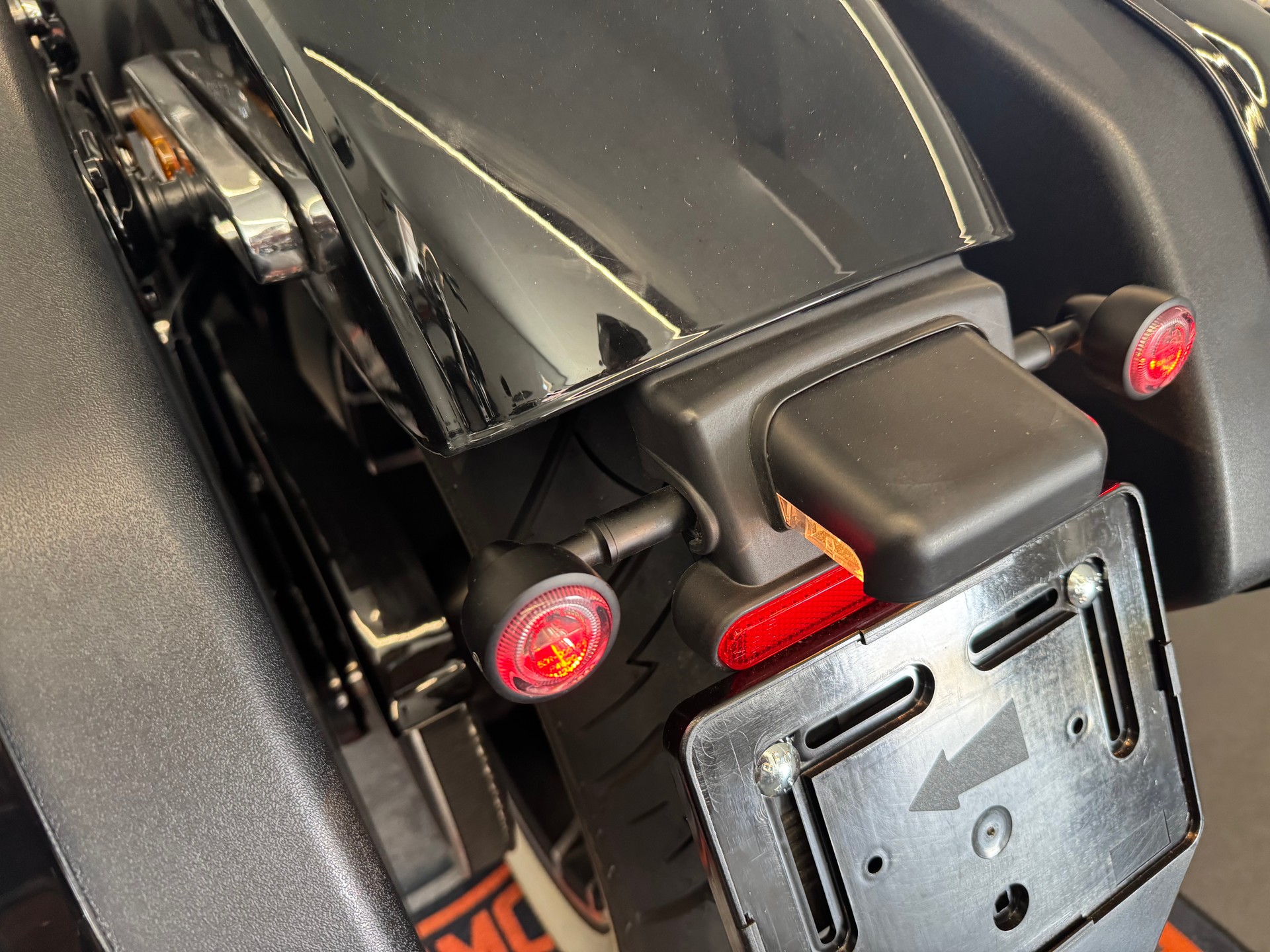 HARLEY-DAVIDSON FLSB Sport Glide 107 ABS (35kW possible) Leasing possible 189.-/mois-image-9