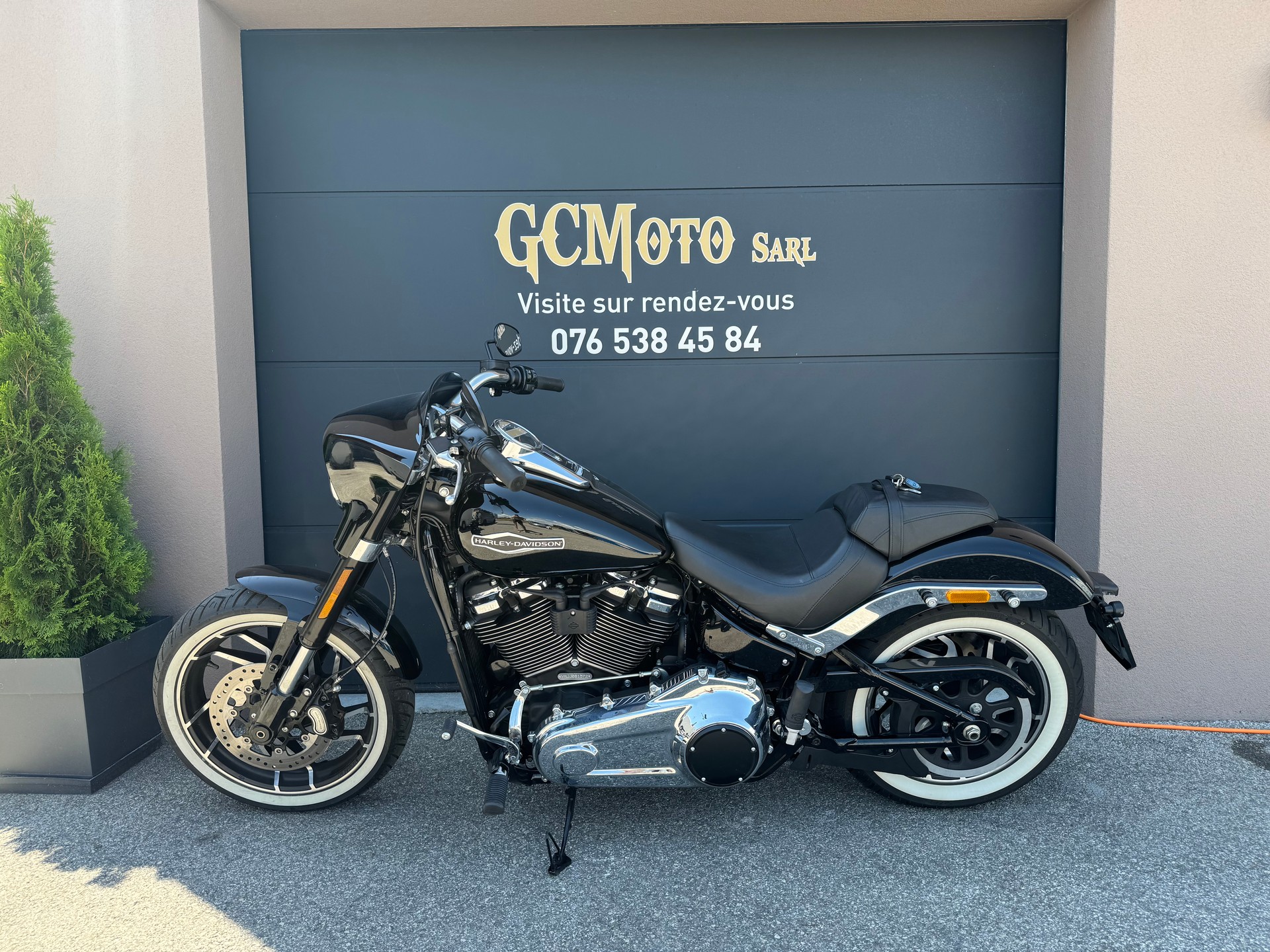 HARLEY-DAVIDSON FLSB Sport Glide 107 ABS (35kW possible) Leasing possible 189.-/mois-showroom-element-2