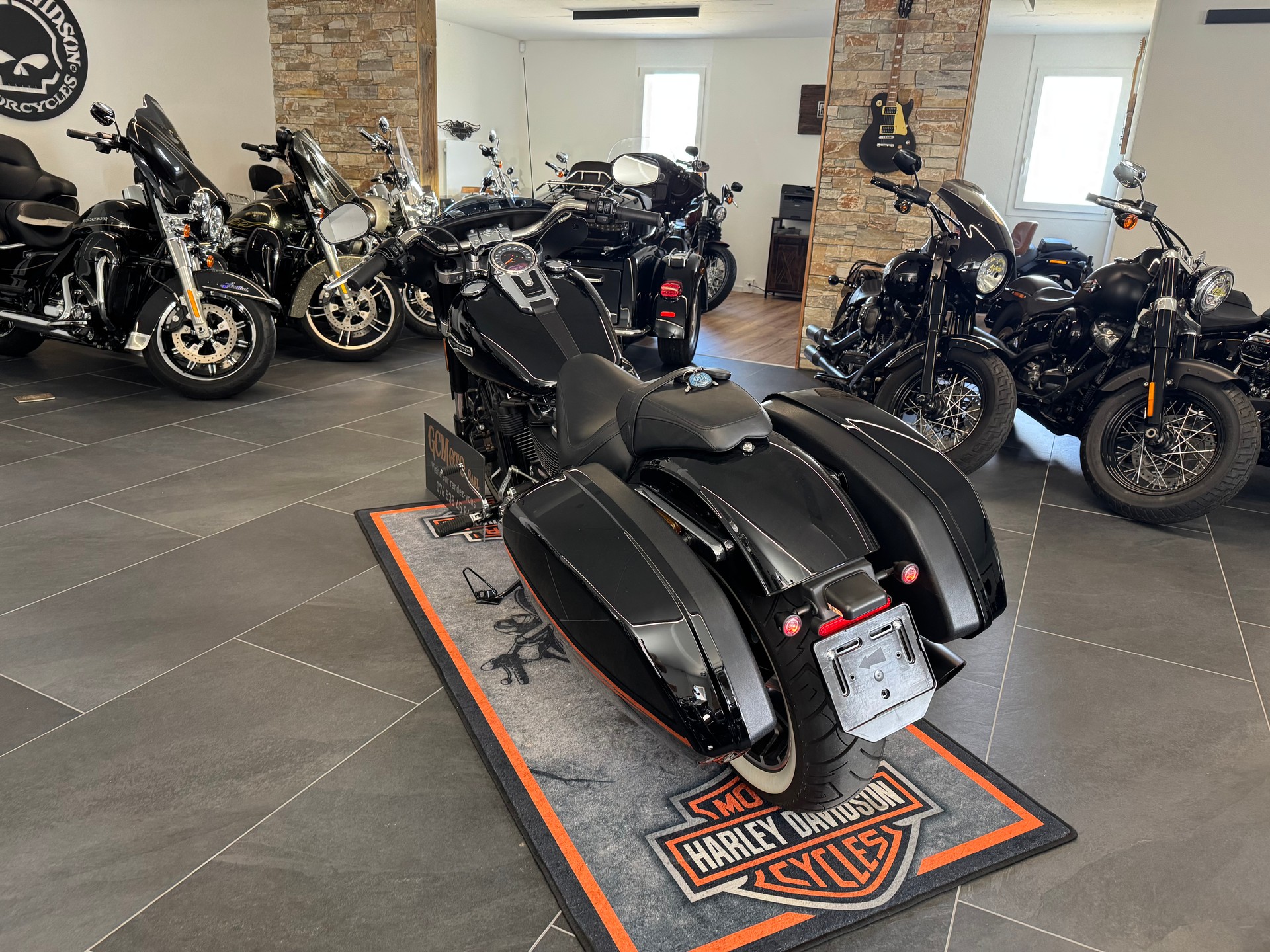 HARLEY-DAVIDSON FLSB Sport Glide 107 ABS (35kW possible) Leasing possible 189.-/mois-image-6