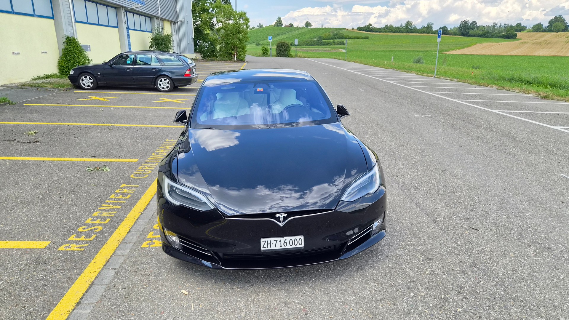 TESLA Model S 100 D-image-7