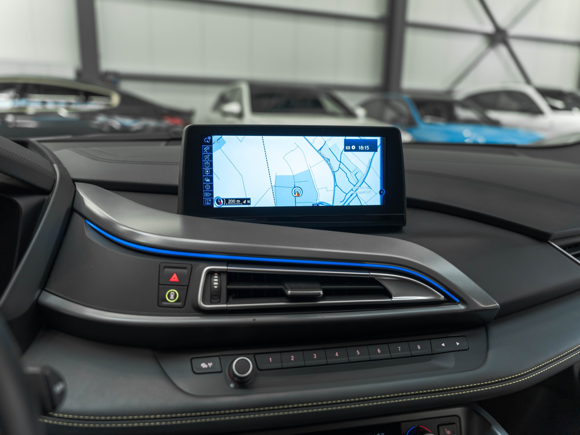 BMW i8 Coupé Facelift Frozen Black / PROTONIC Edition-image-24