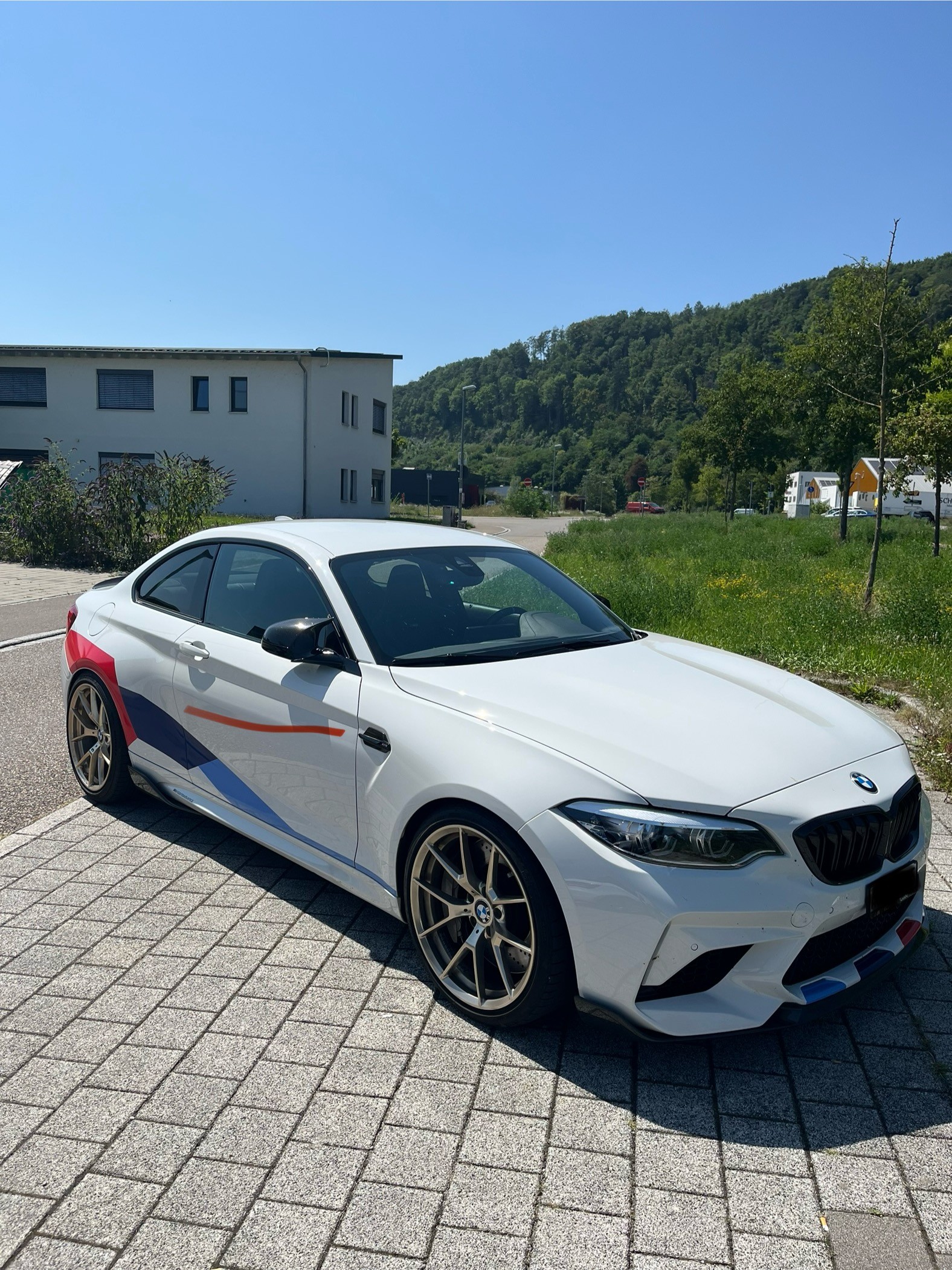 BMW M2 Competition-image-1