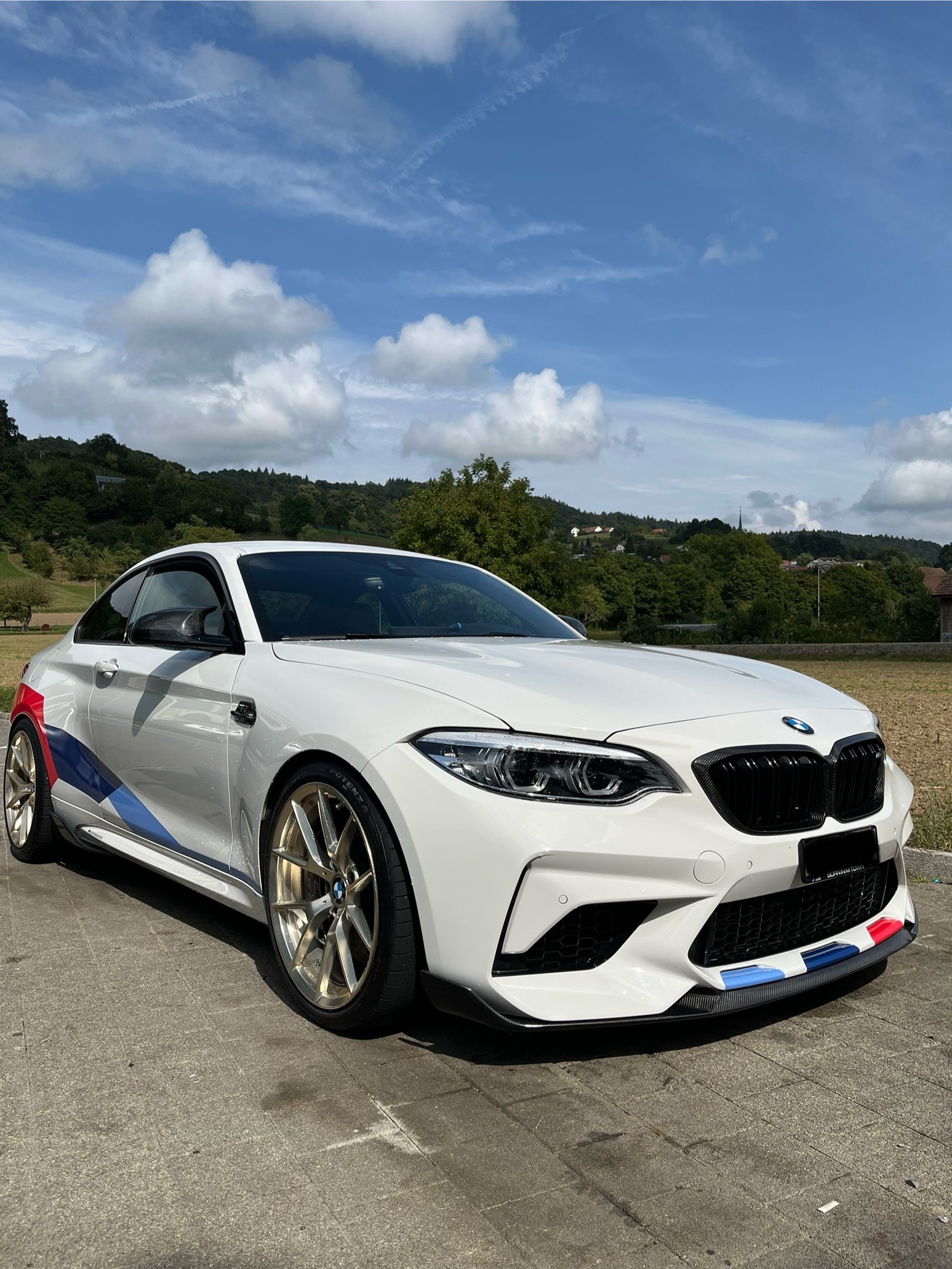 BMW M2 Competition-image-2